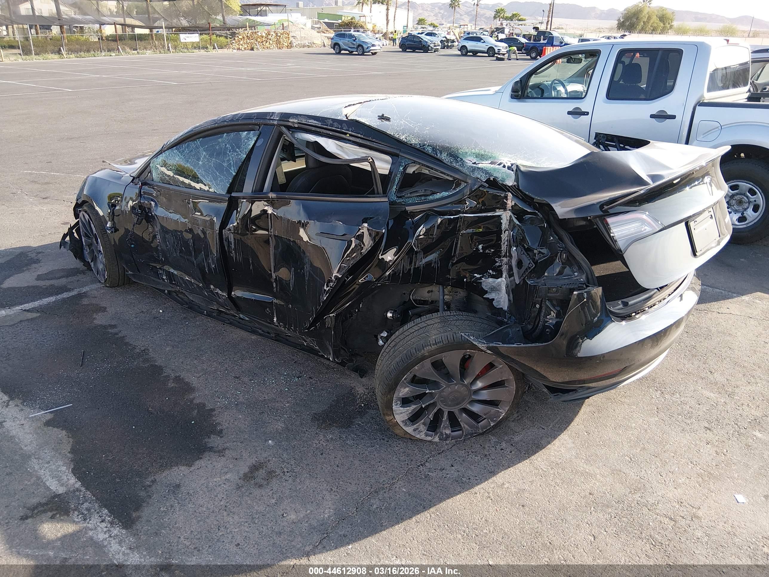 TESLA MODEL image 3