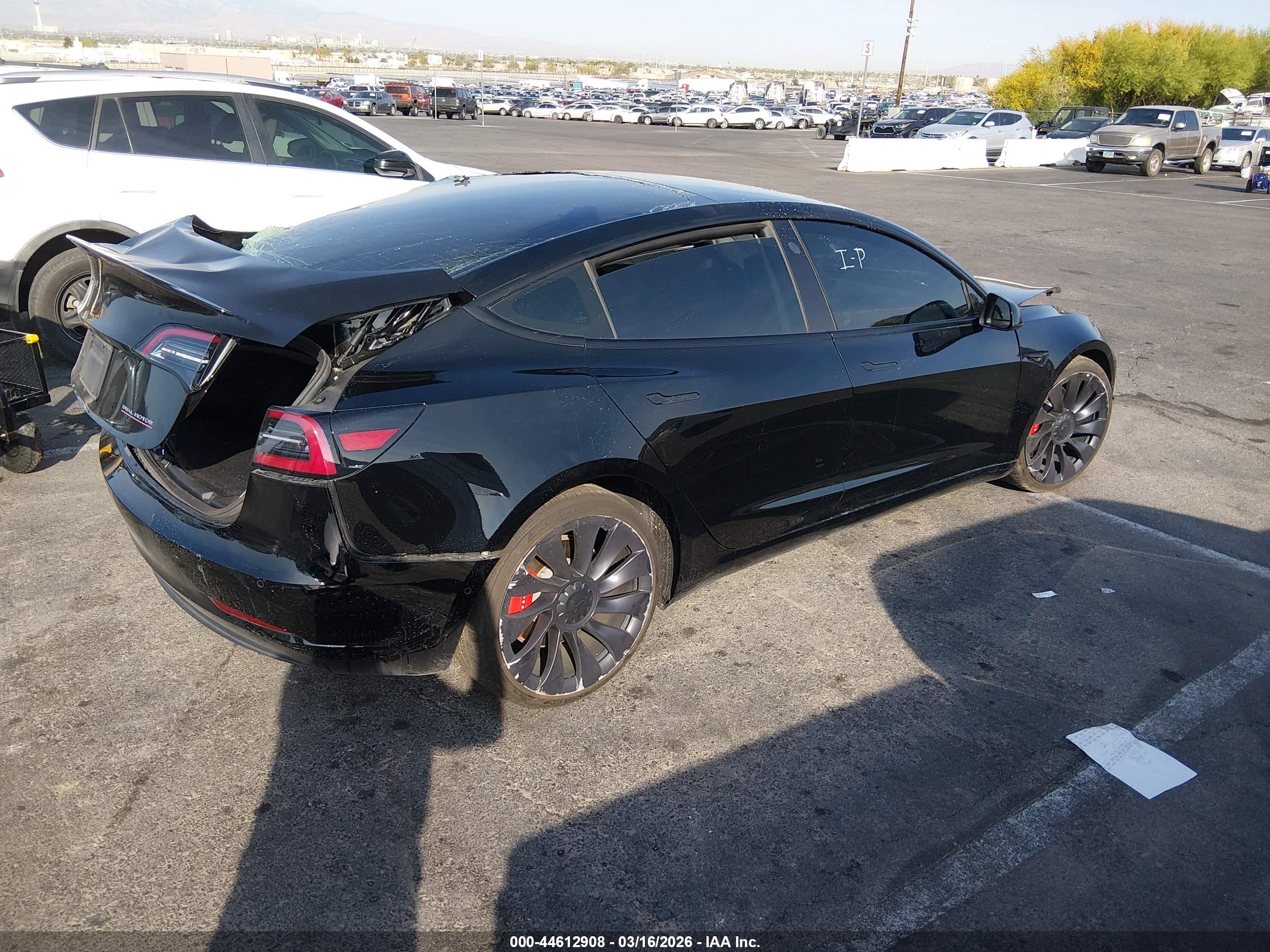 TESLA MODEL image 4
