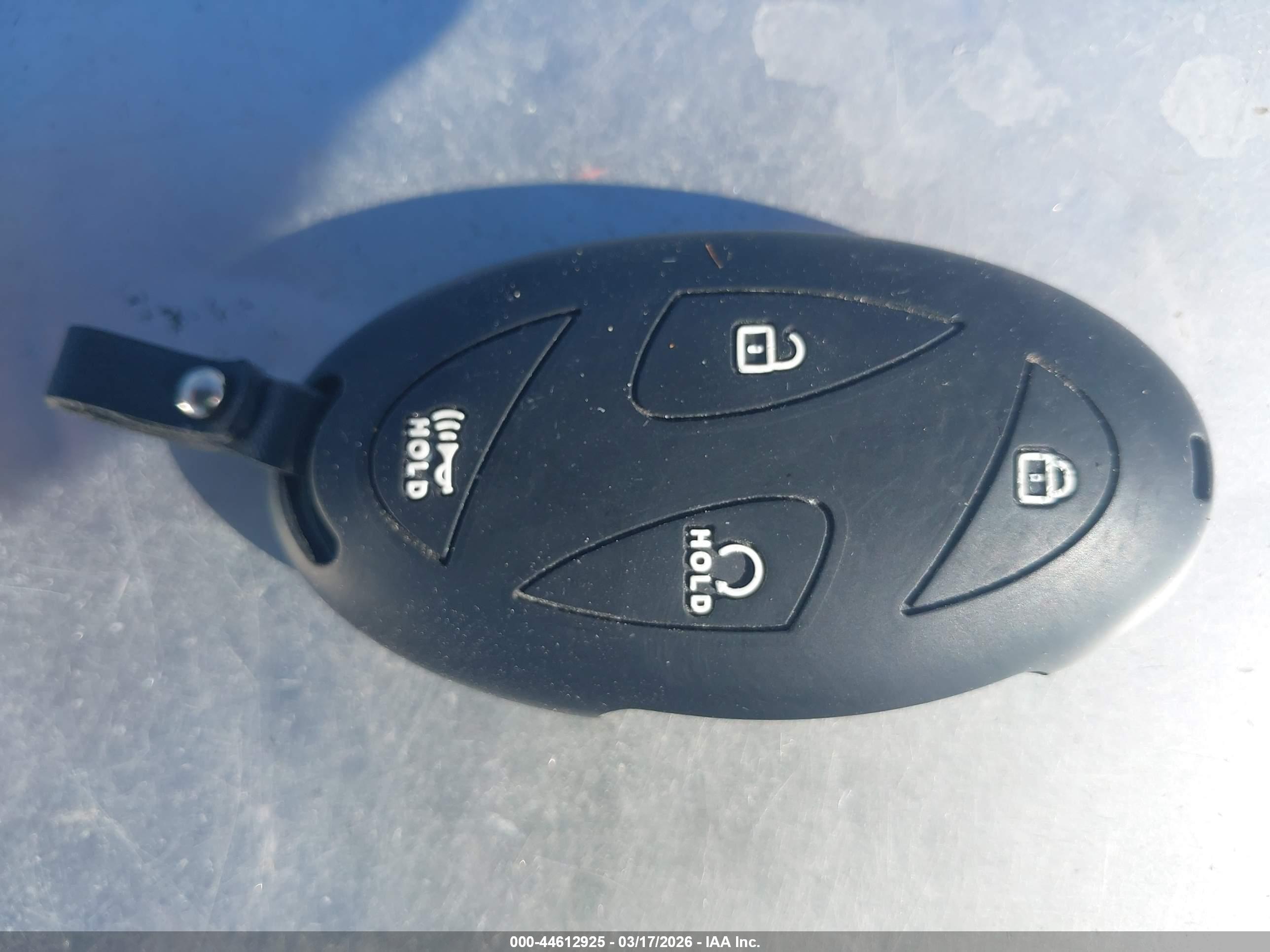 HYUNDAI SANTA image 11