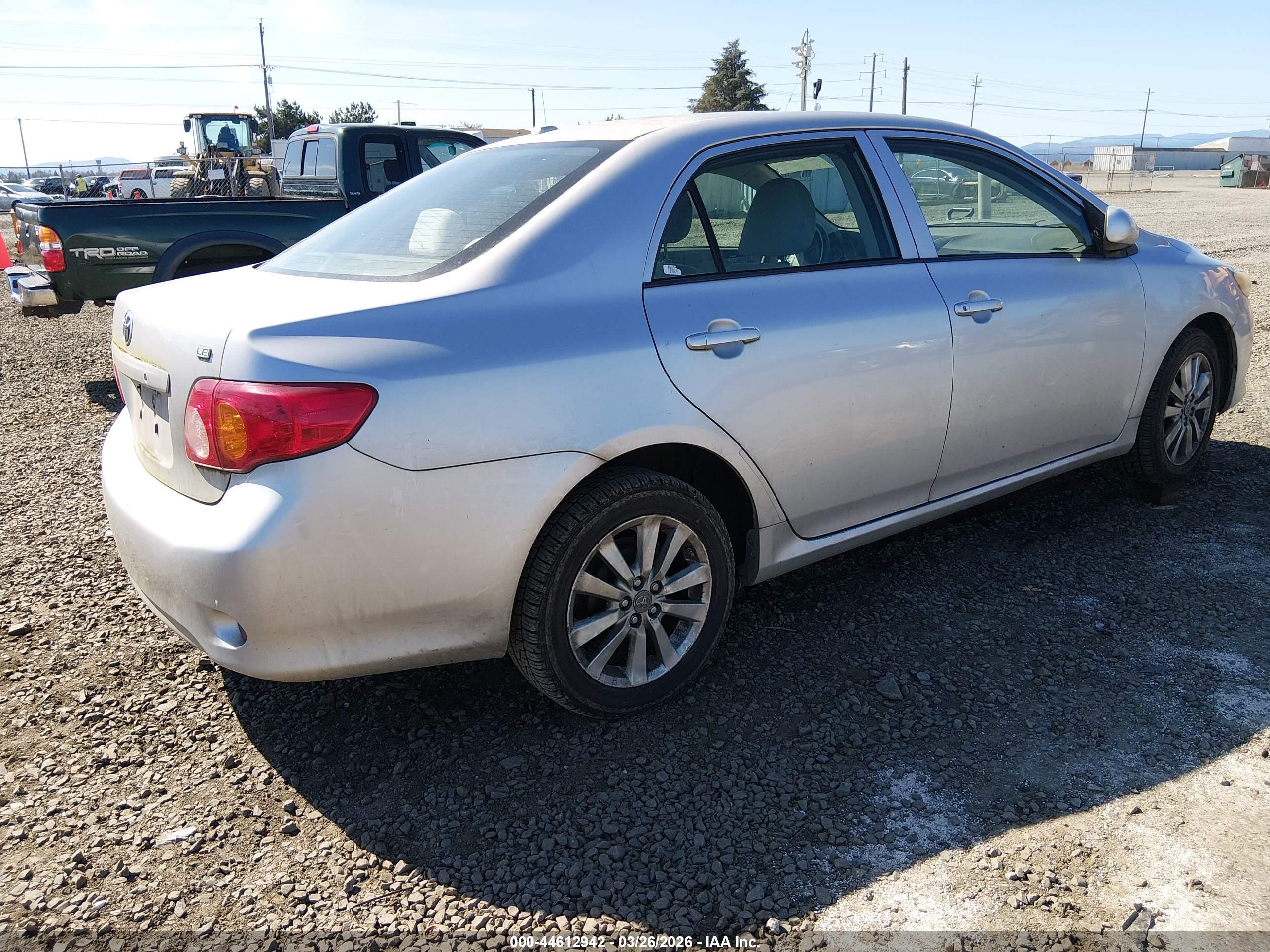 TOYOTA COROLLA image 4