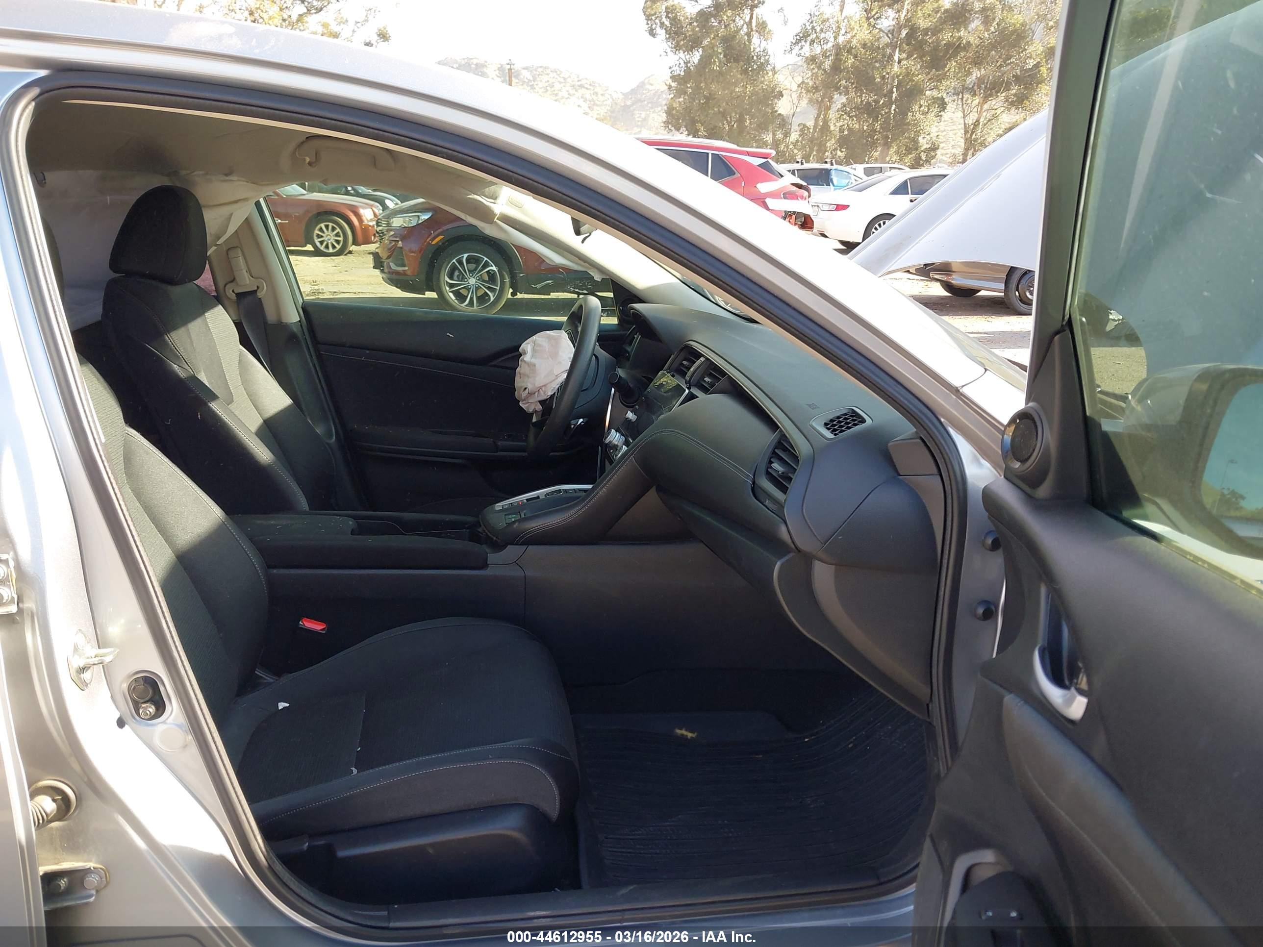 HONDA INSIGHT image 5
