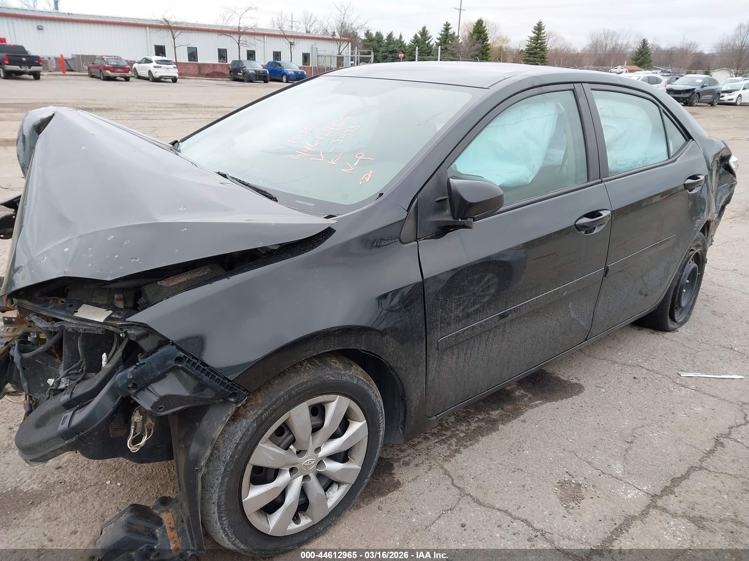 TOYOTA COROLLA image 2