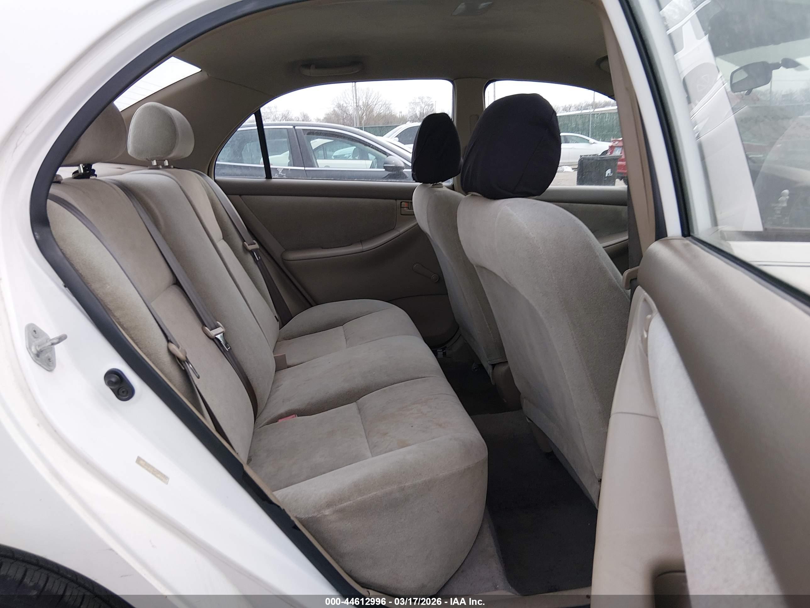 TOYOTA COROLLA image 8