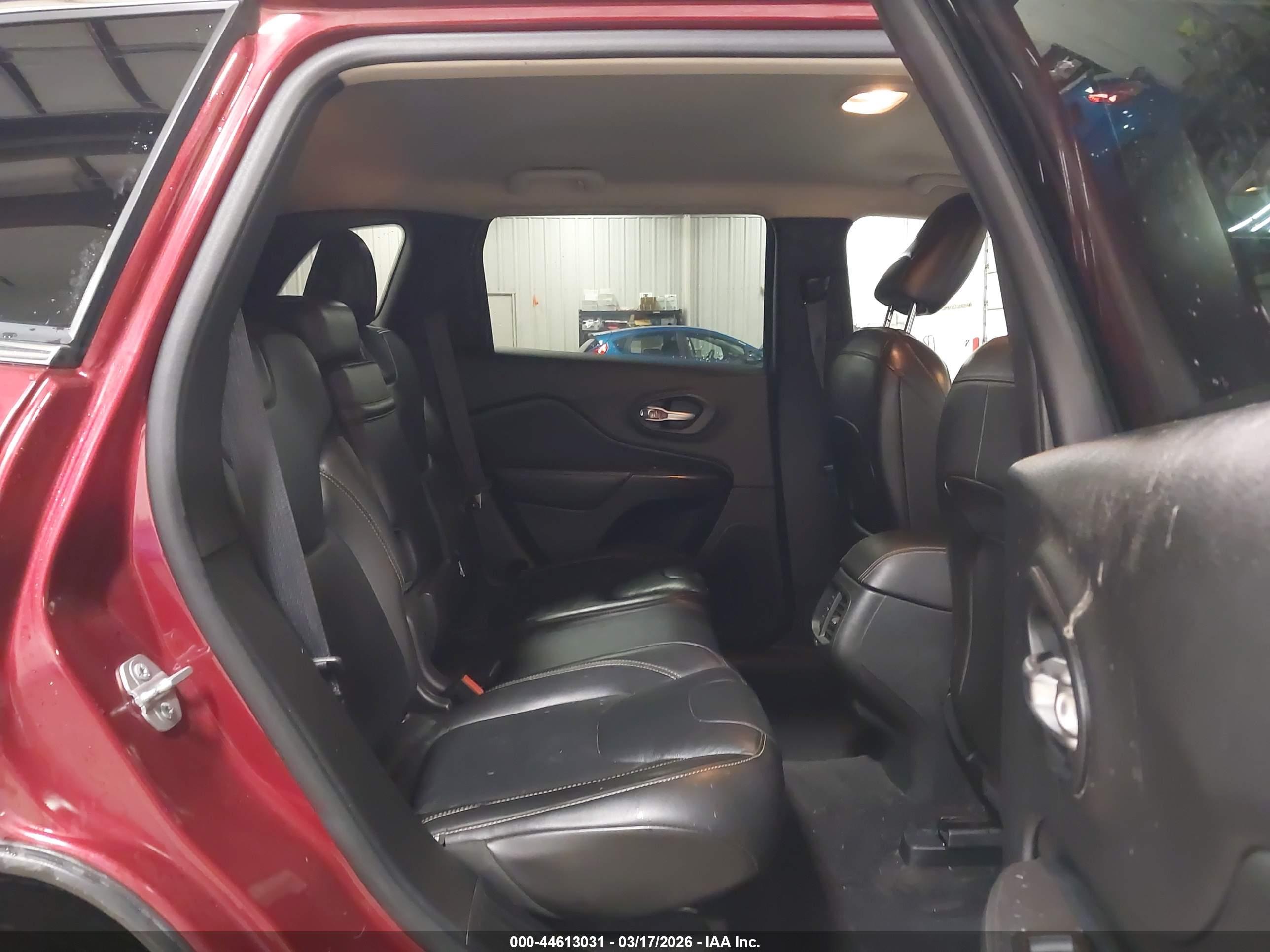 JEEP CHEROKEE image 8