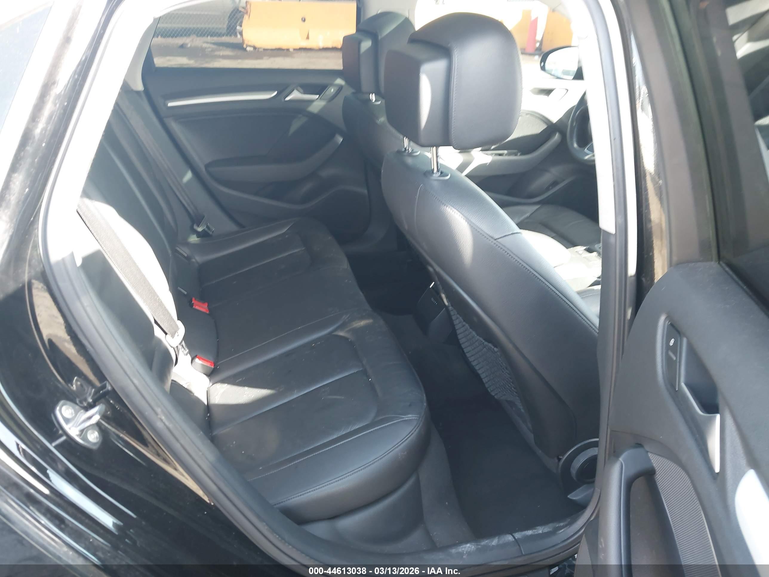 AUDI A3 image 8