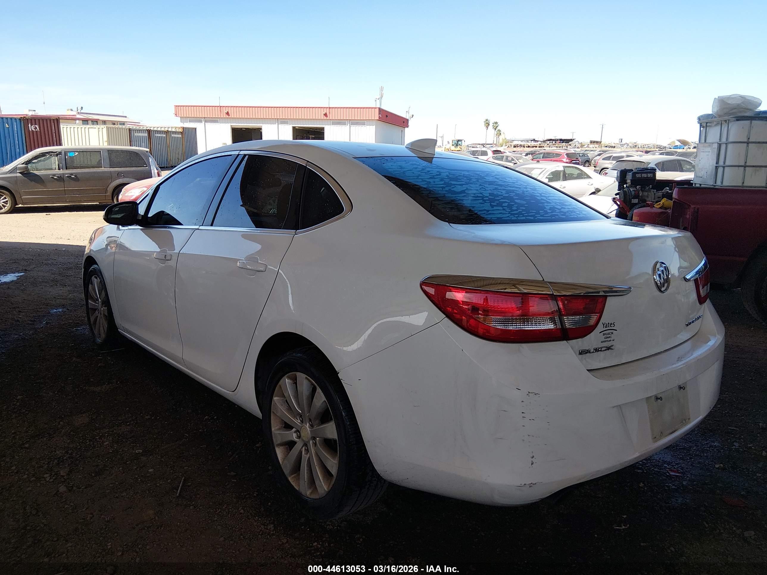 BUICK VERANO image 3