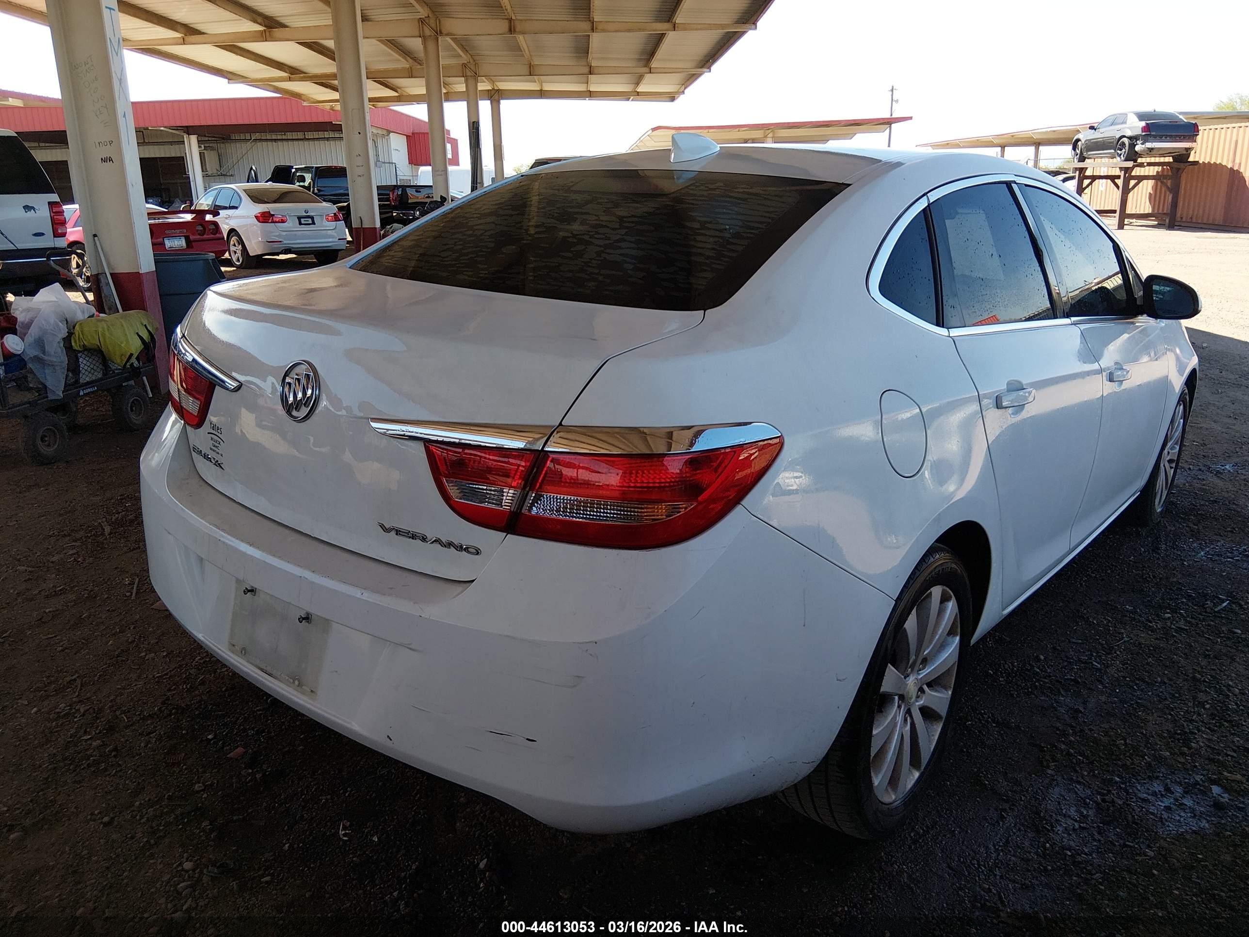 BUICK VERANO image 4