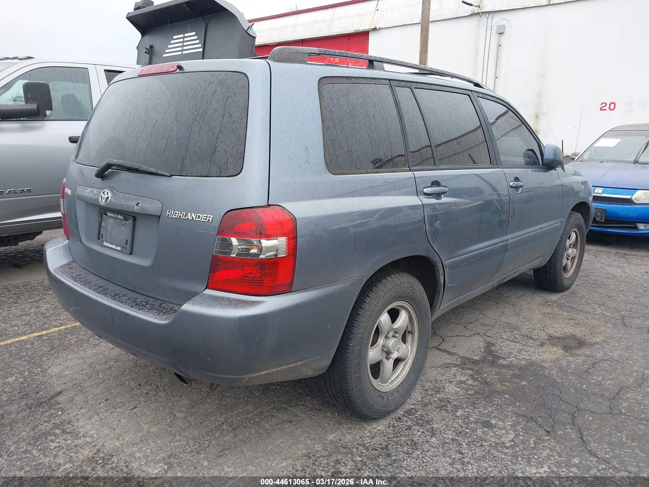 TOYOTA HIGHLANDER image 4