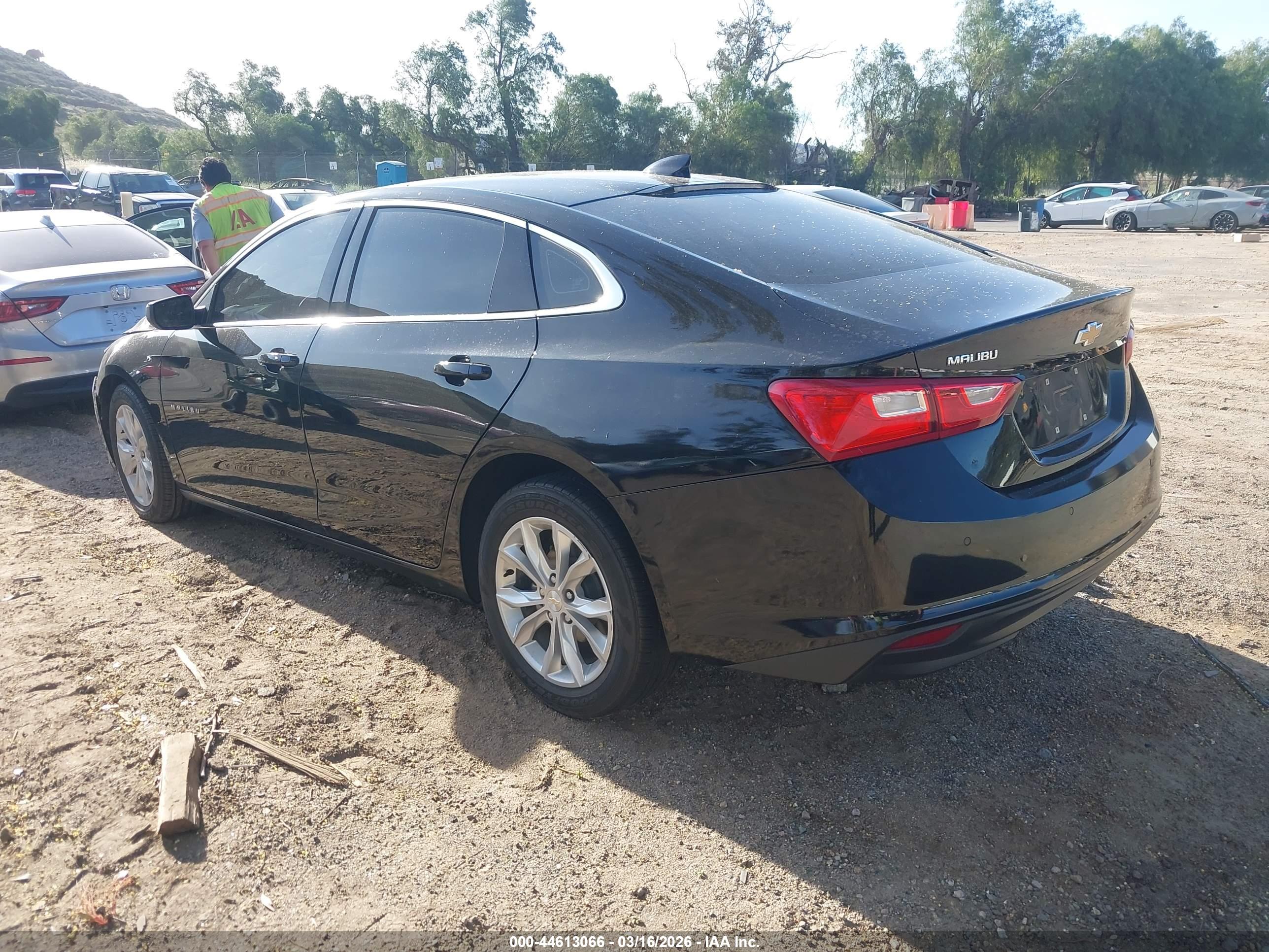 CHEVROLET MALIBU image 3
