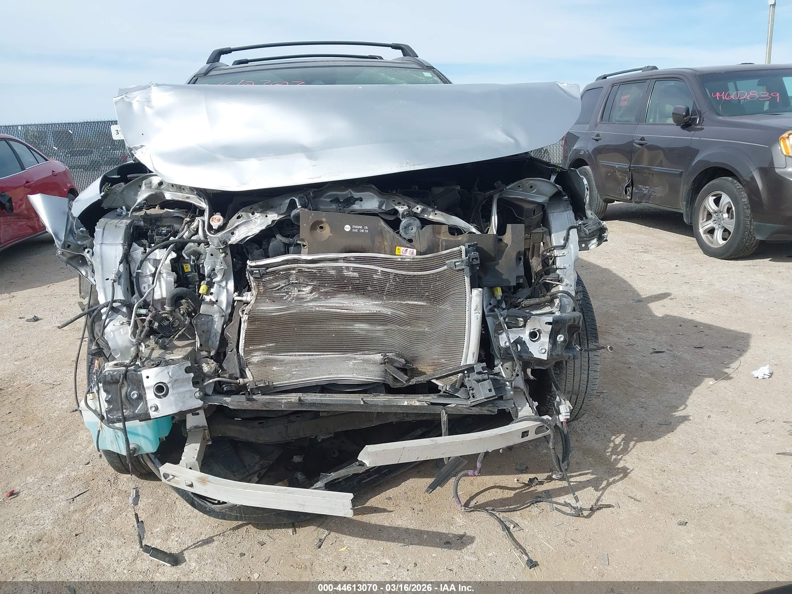 TOYOTA RAV4 image 6