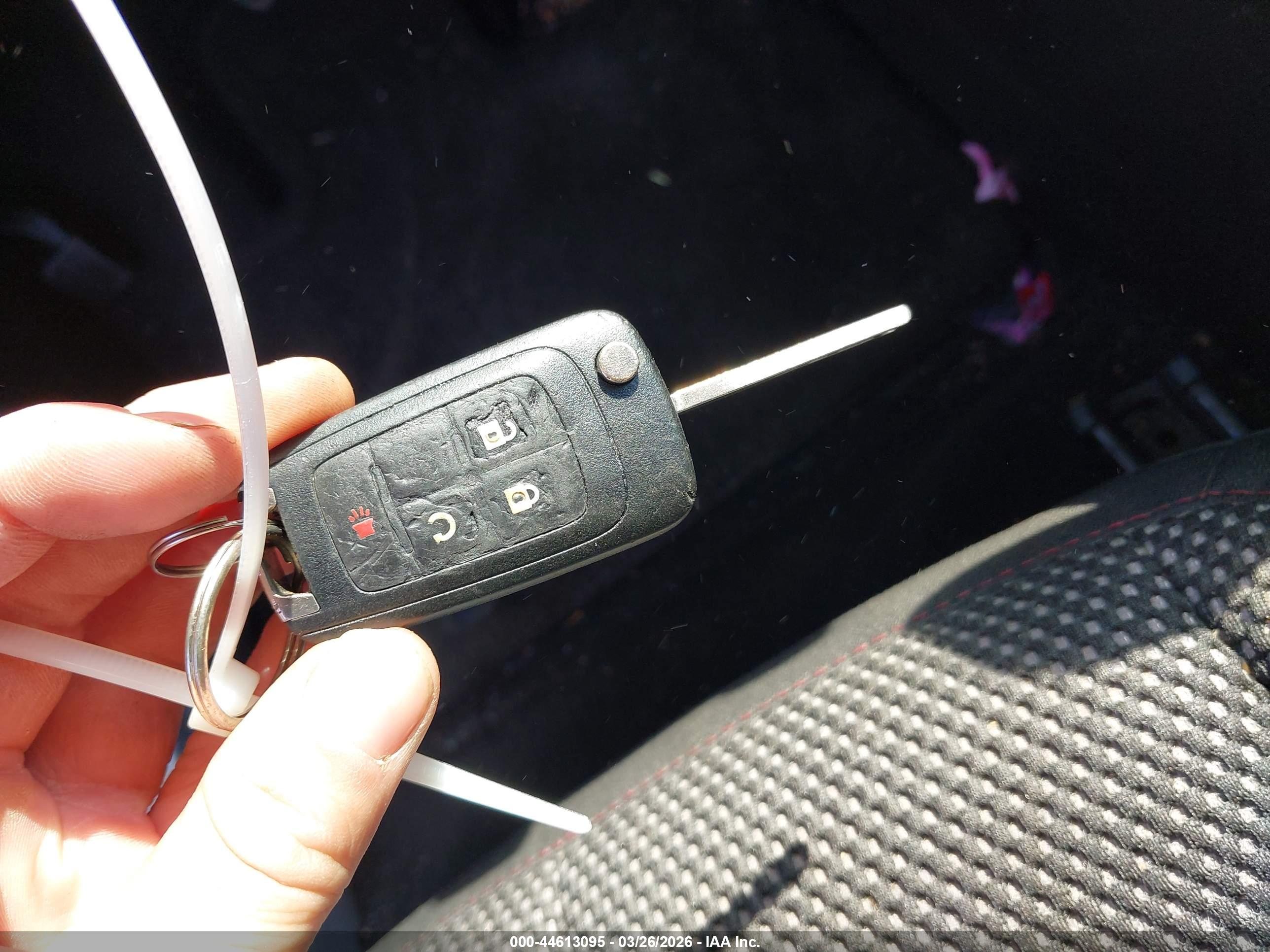 CHEVROLET EQUINOX image 11