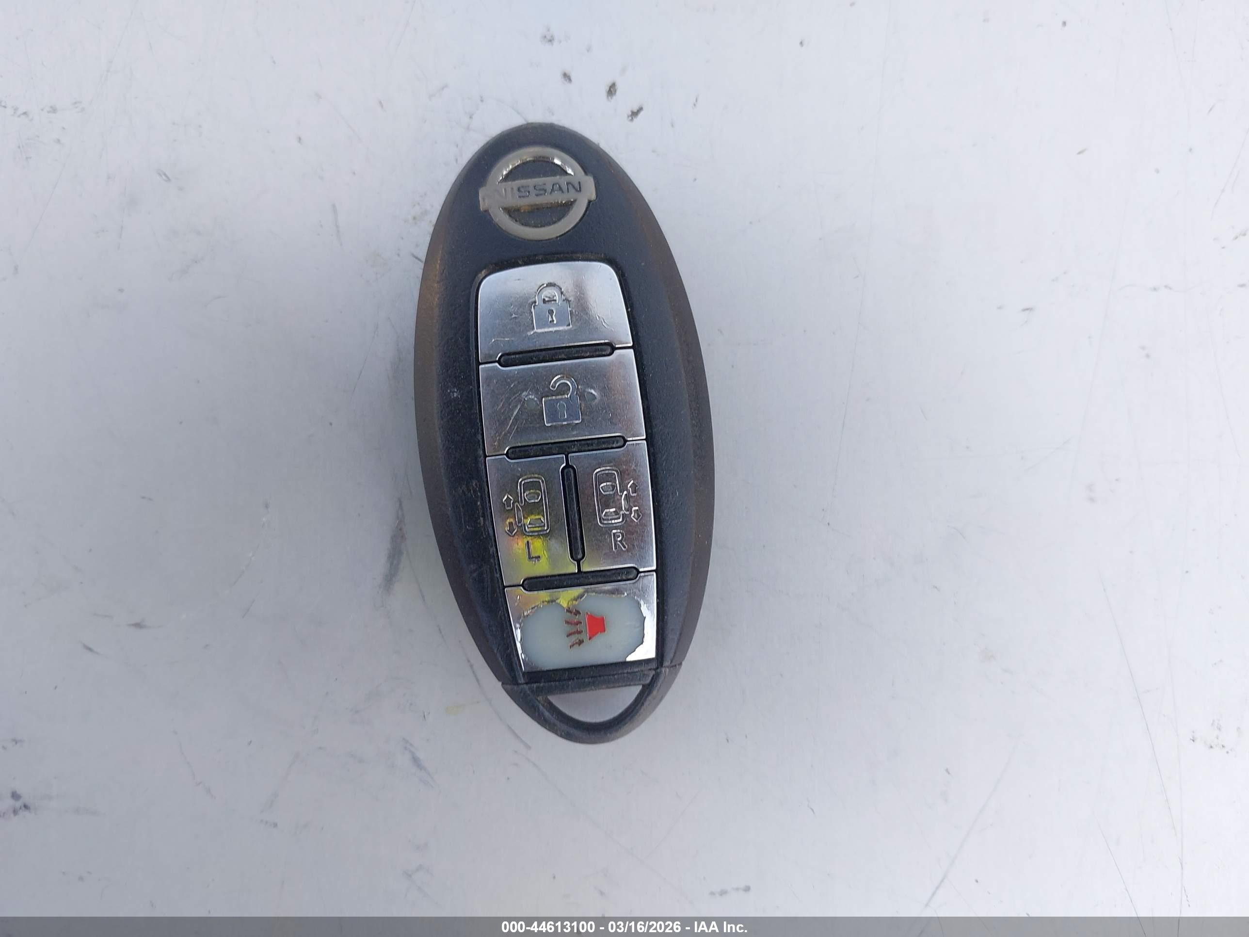 NISSAN QUEST image 11