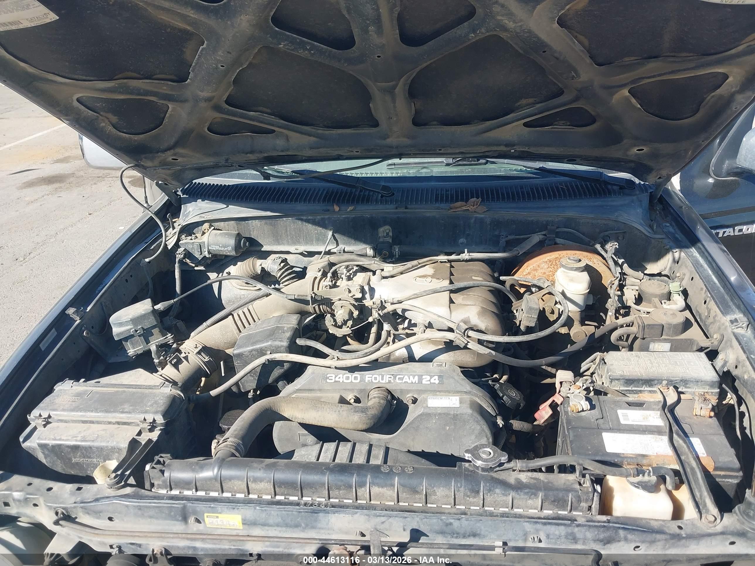 TOYOTA TACOMA image 10