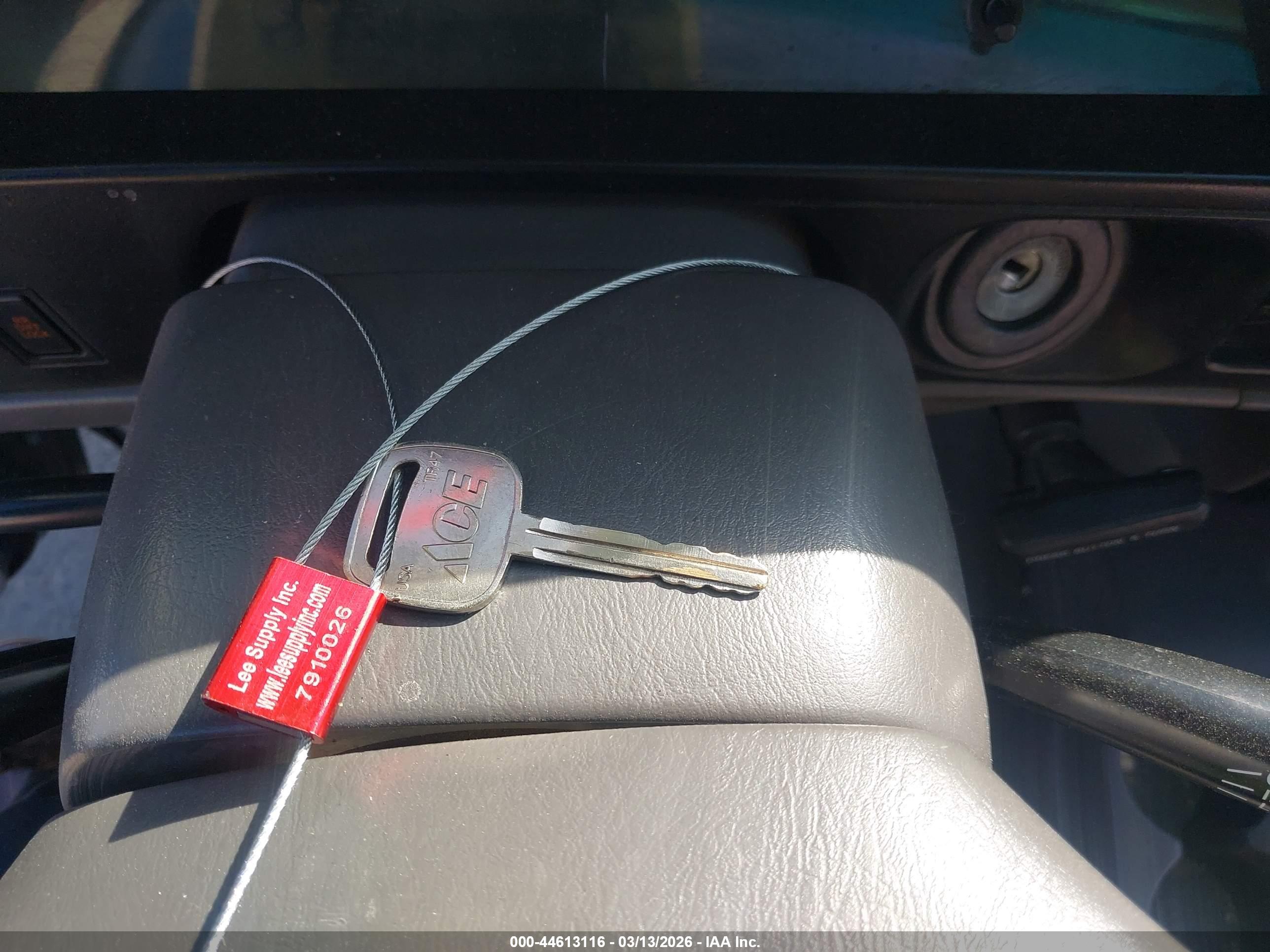TOYOTA TACOMA image 11
