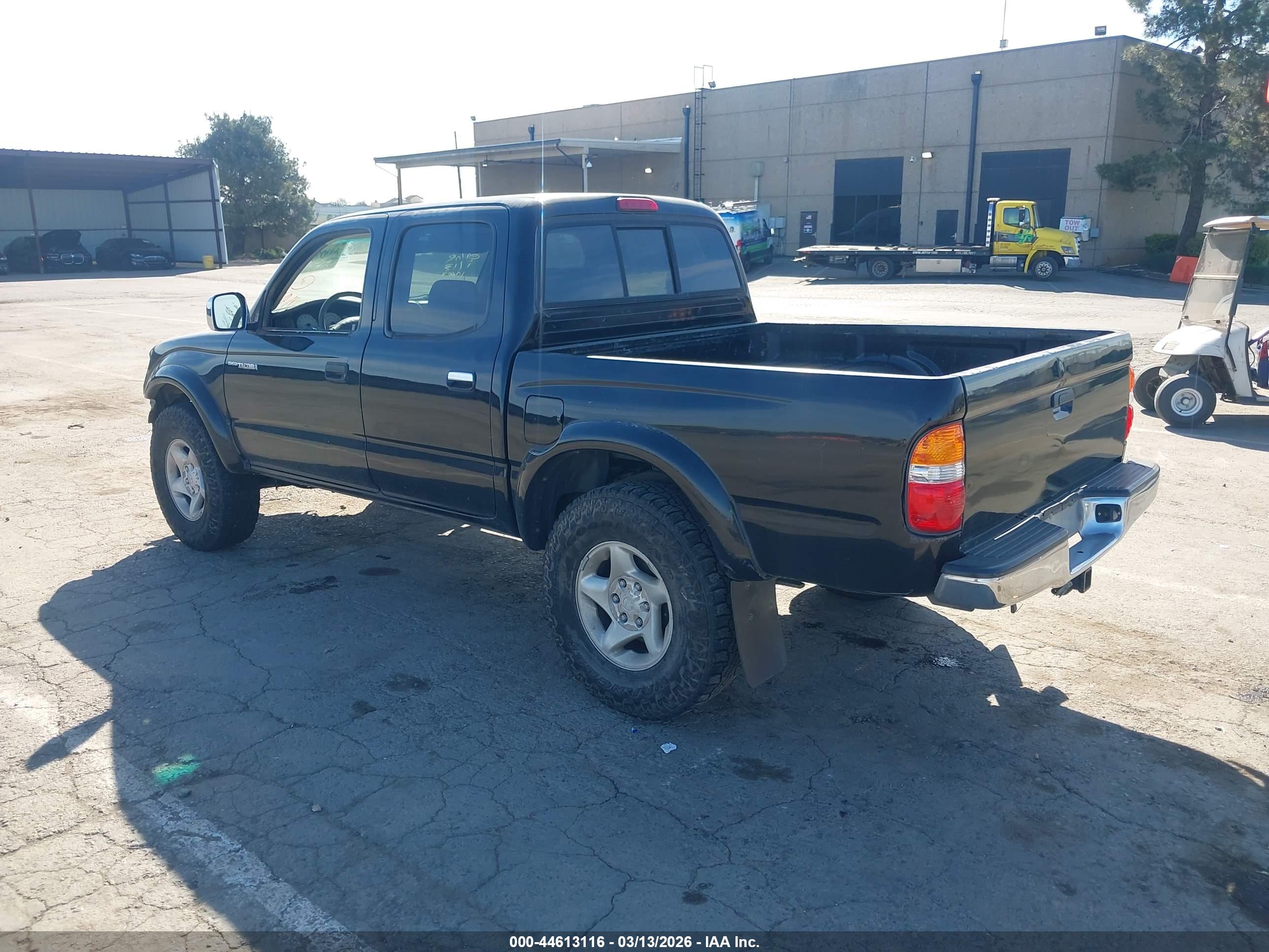 TOYOTA TACOMA image 3