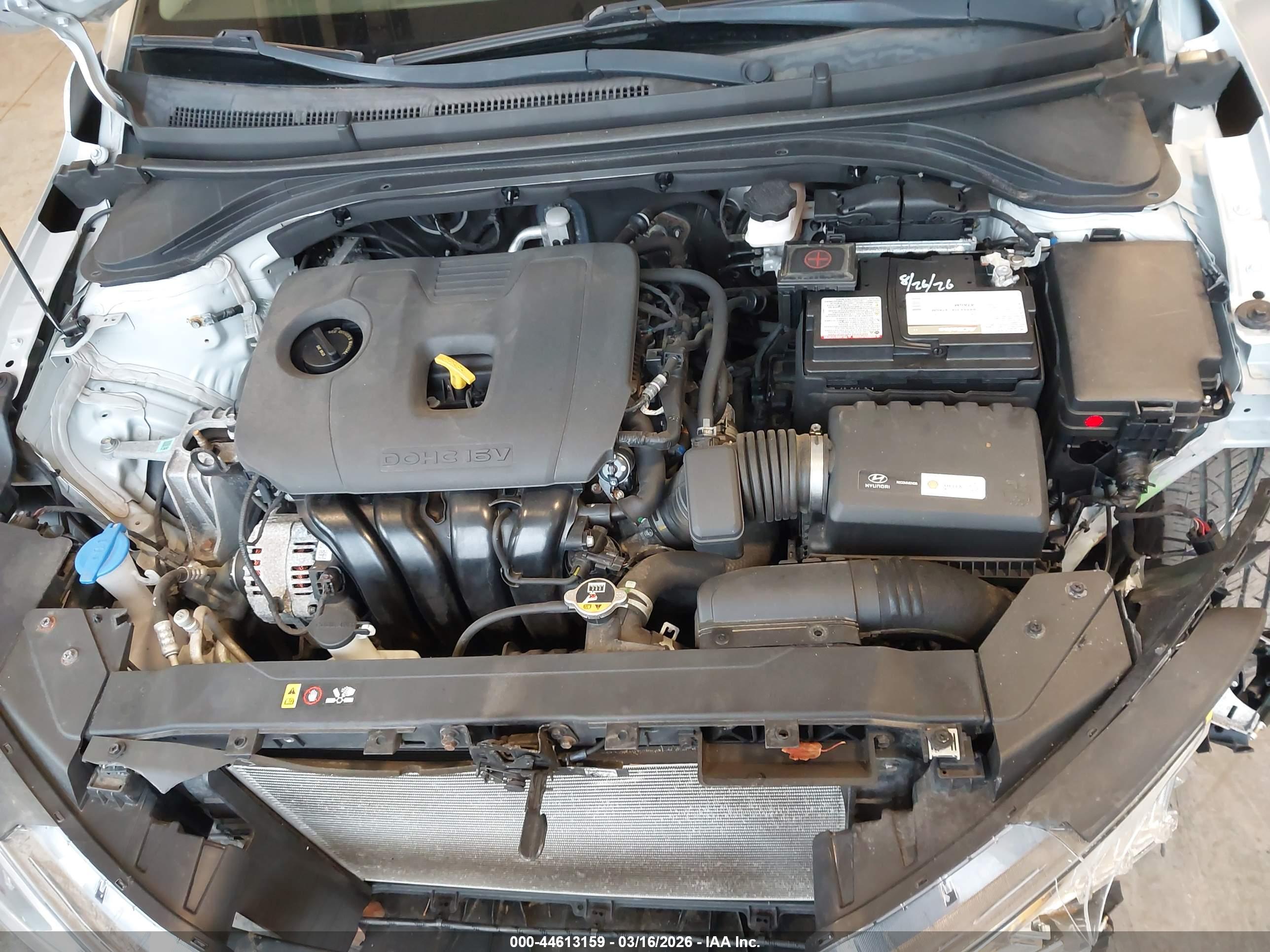 HYUNDAI ELANTRA image 10