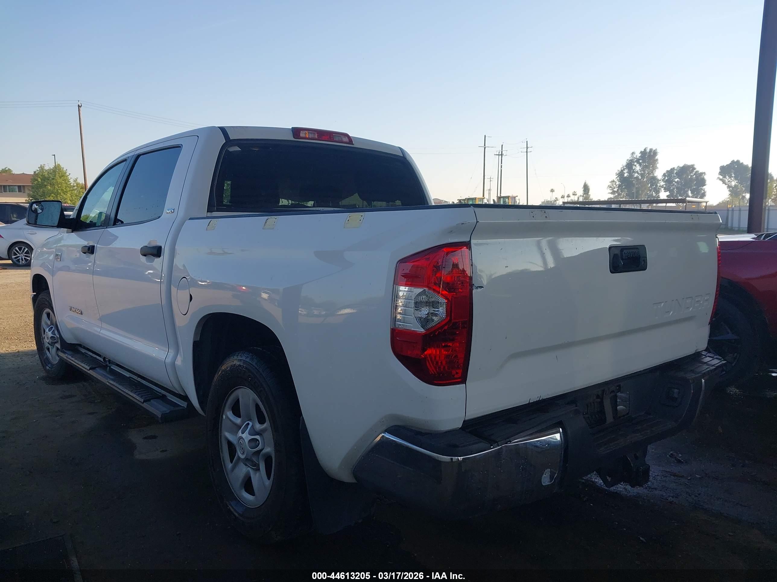 TOYOTA TUNDRA image 3