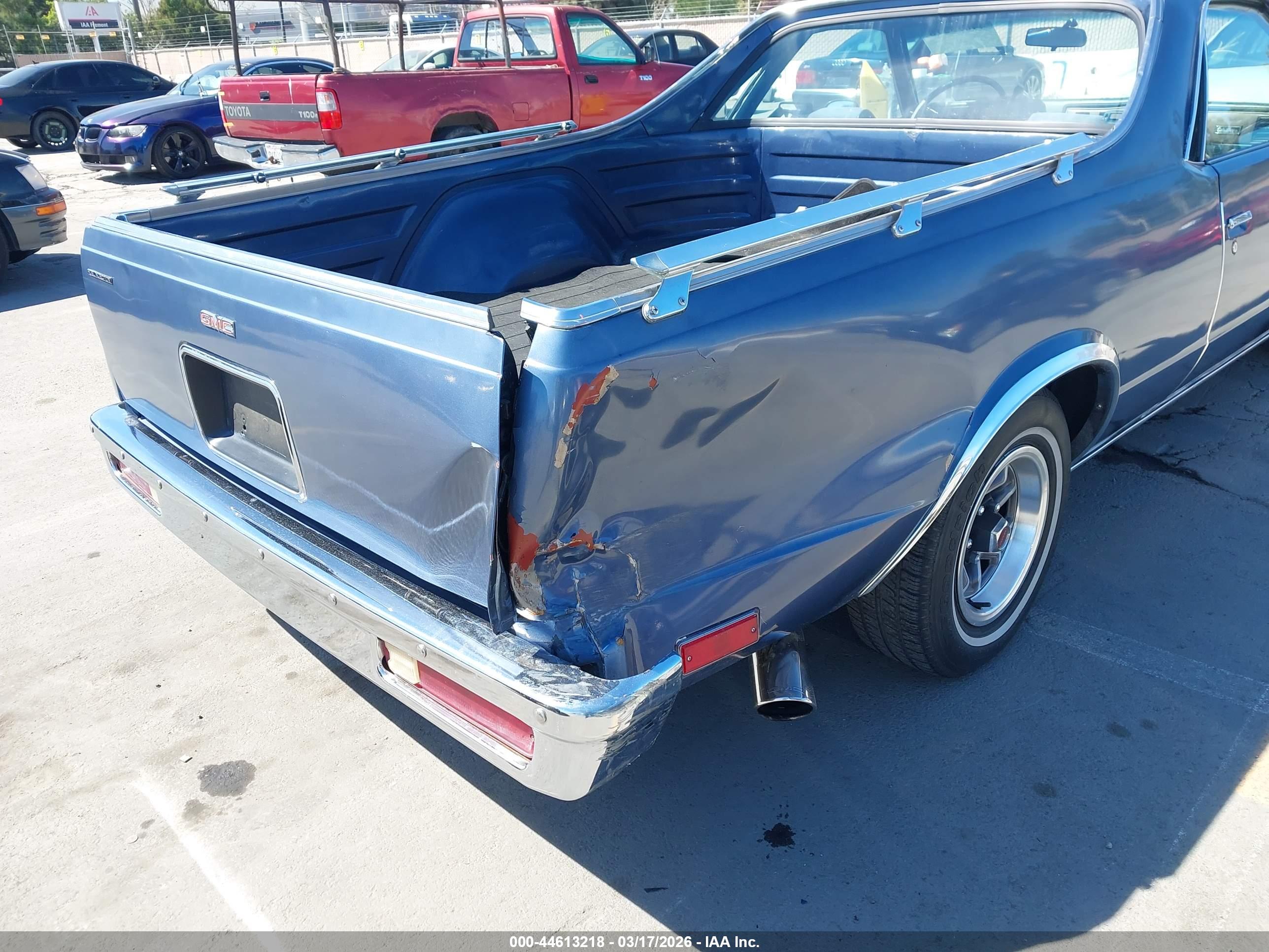 GMC CABALLERO image 6