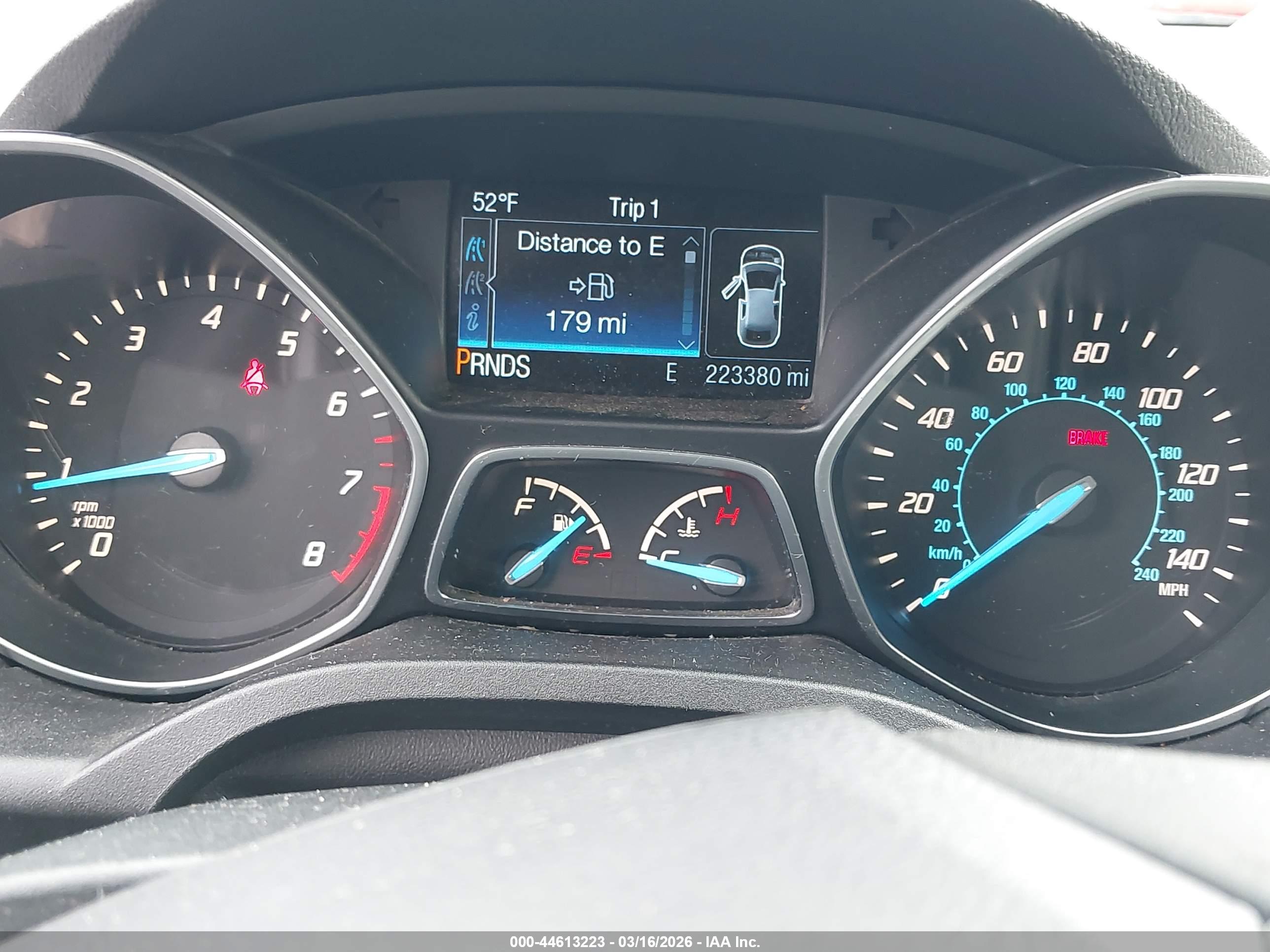 FORD ESCAPE image 7
