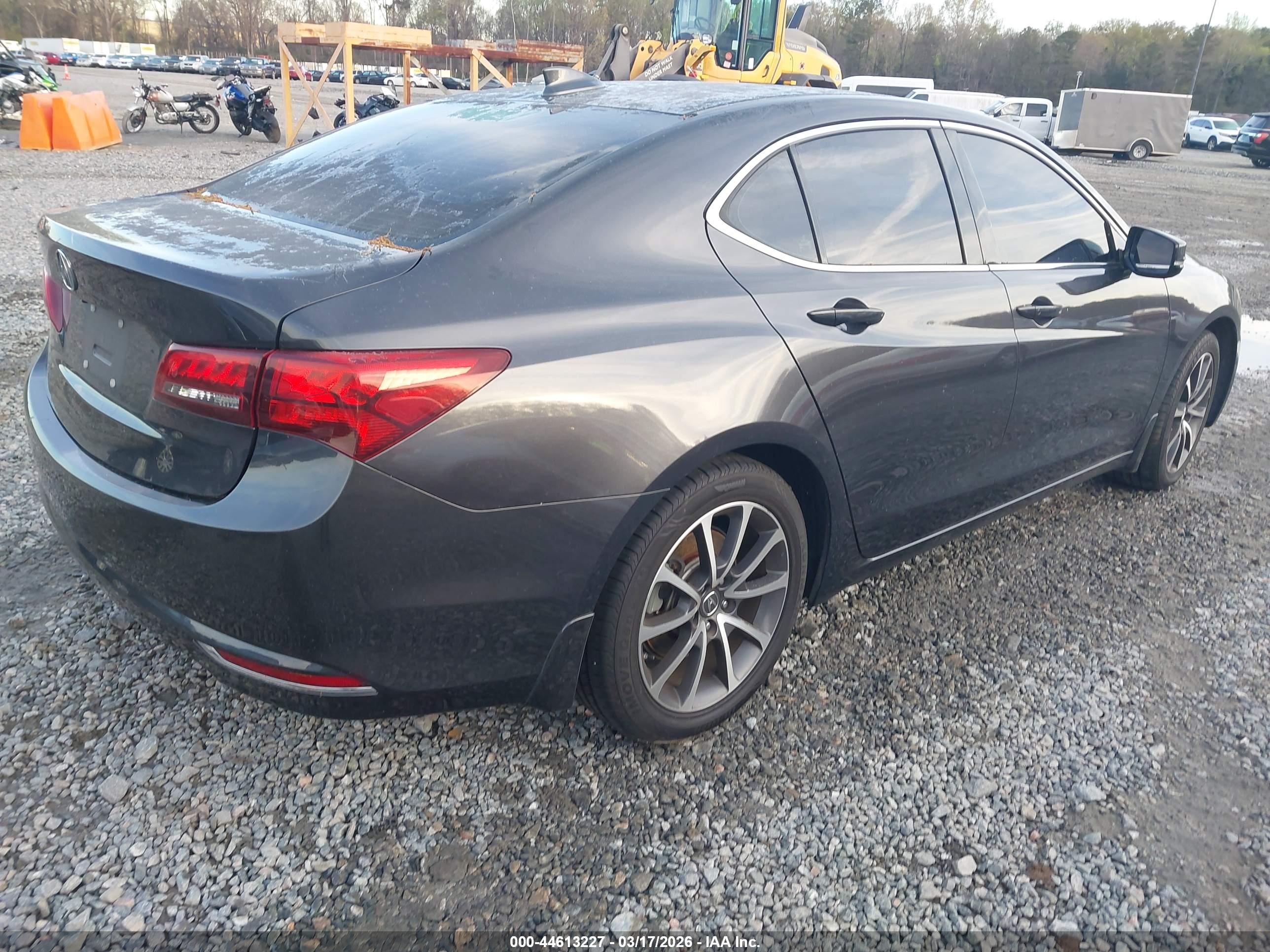 ACURA TLX image 4
