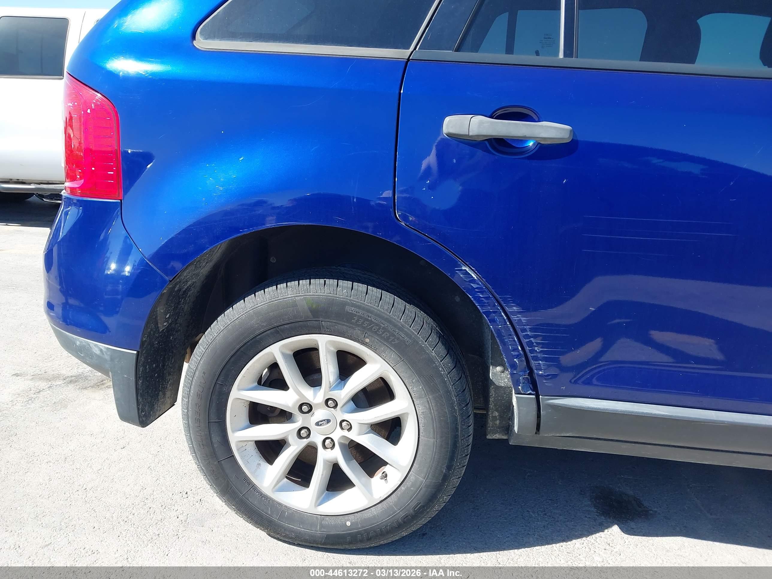 FORD EDGE image 6
