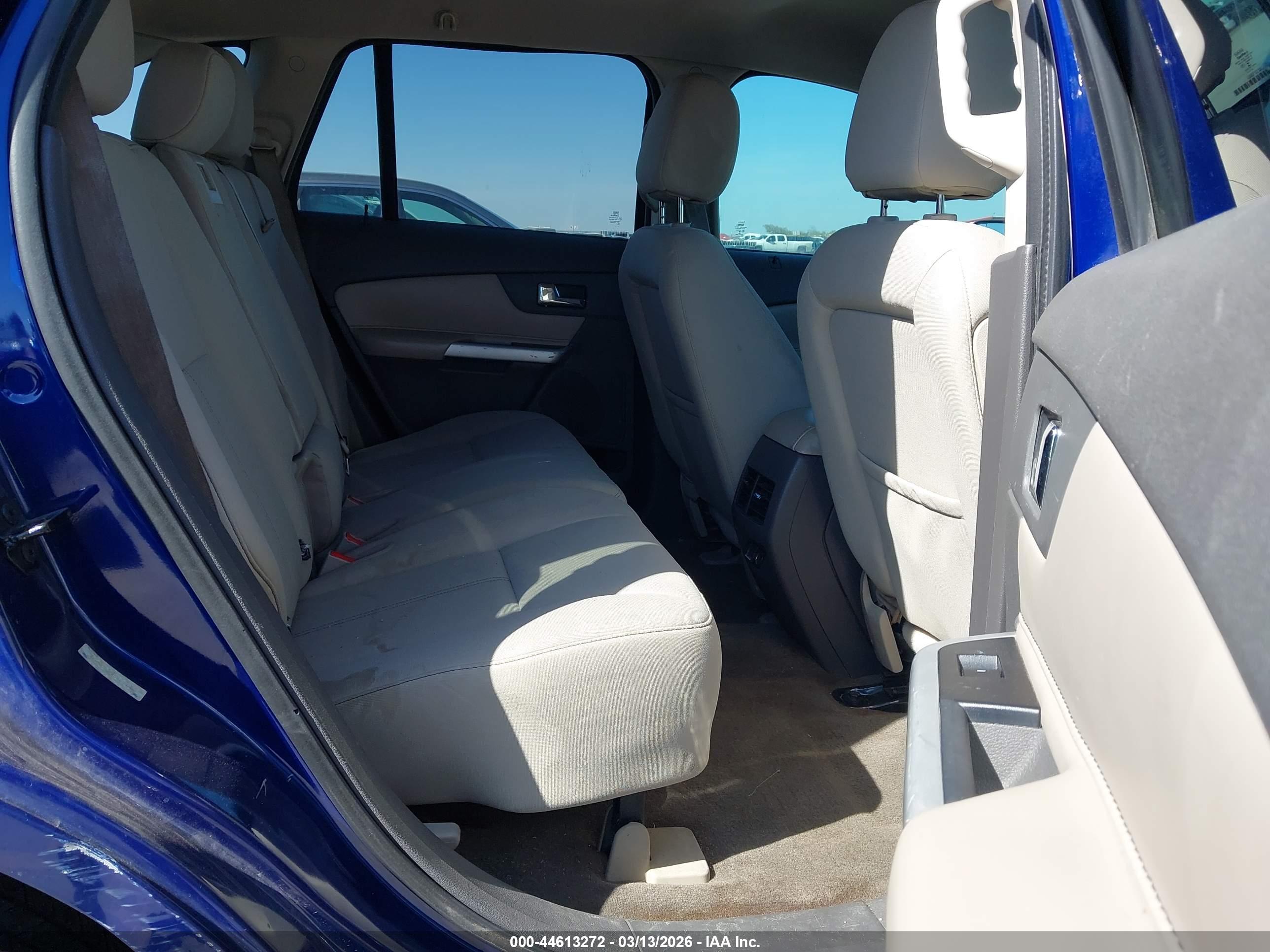 FORD EDGE image 8