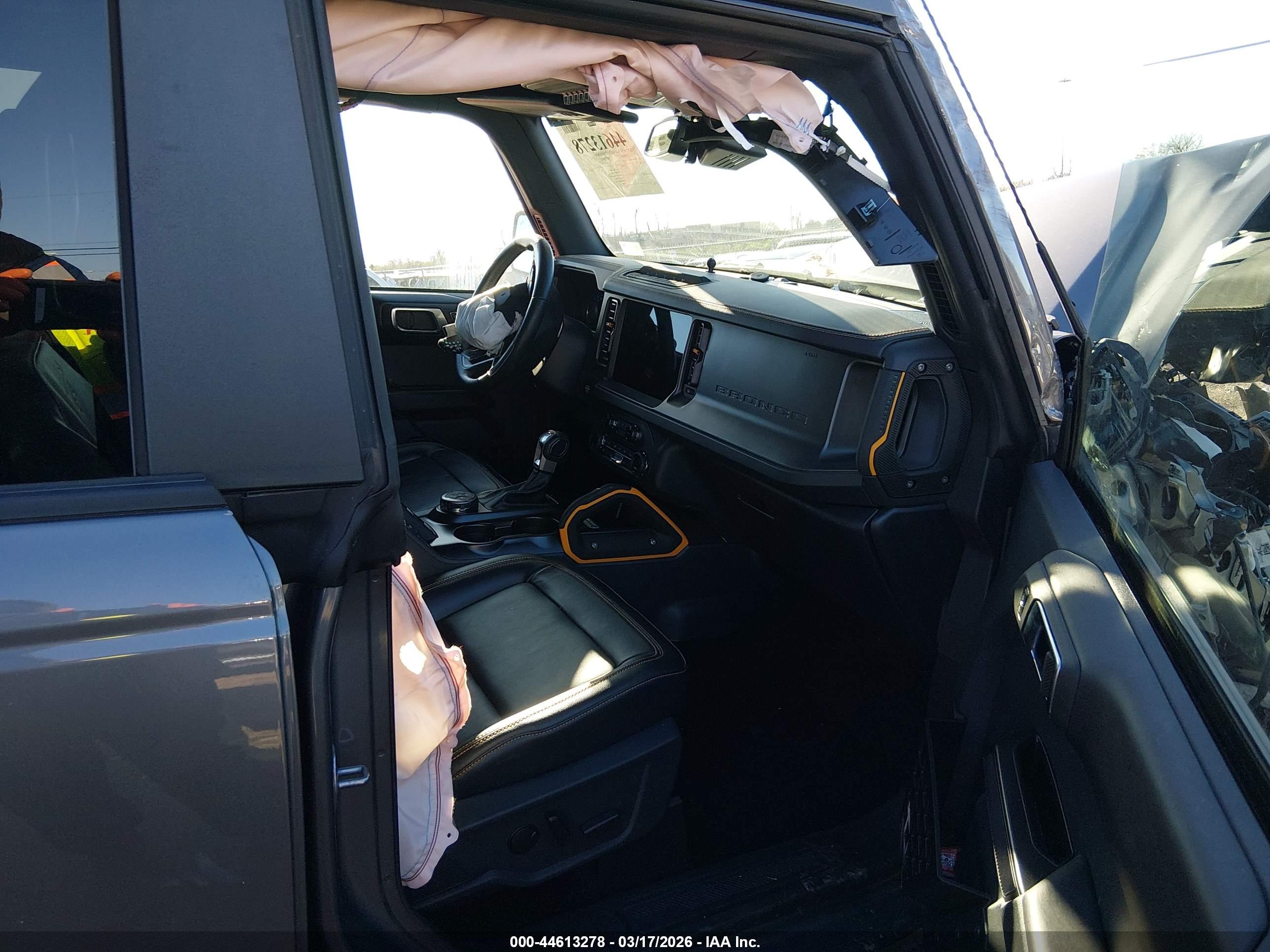 FORD BRONCO image 5