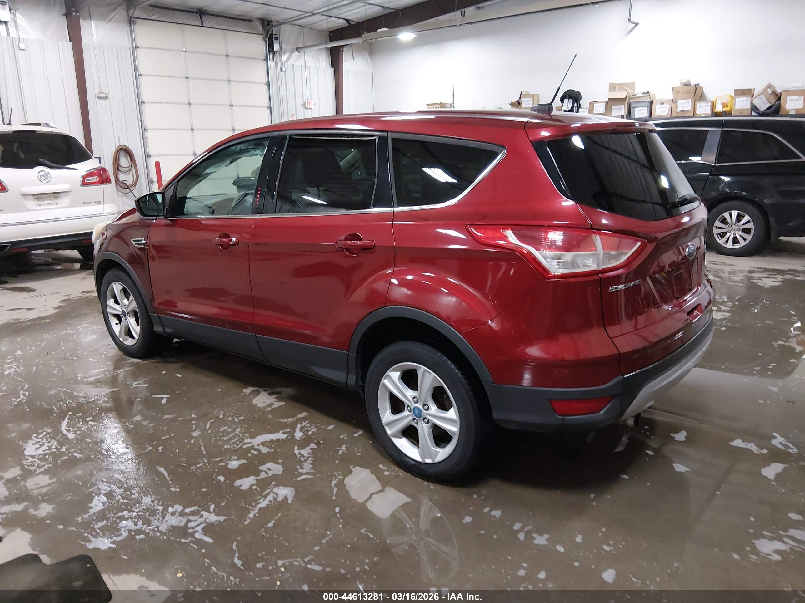 FORD ESCAPE image 3