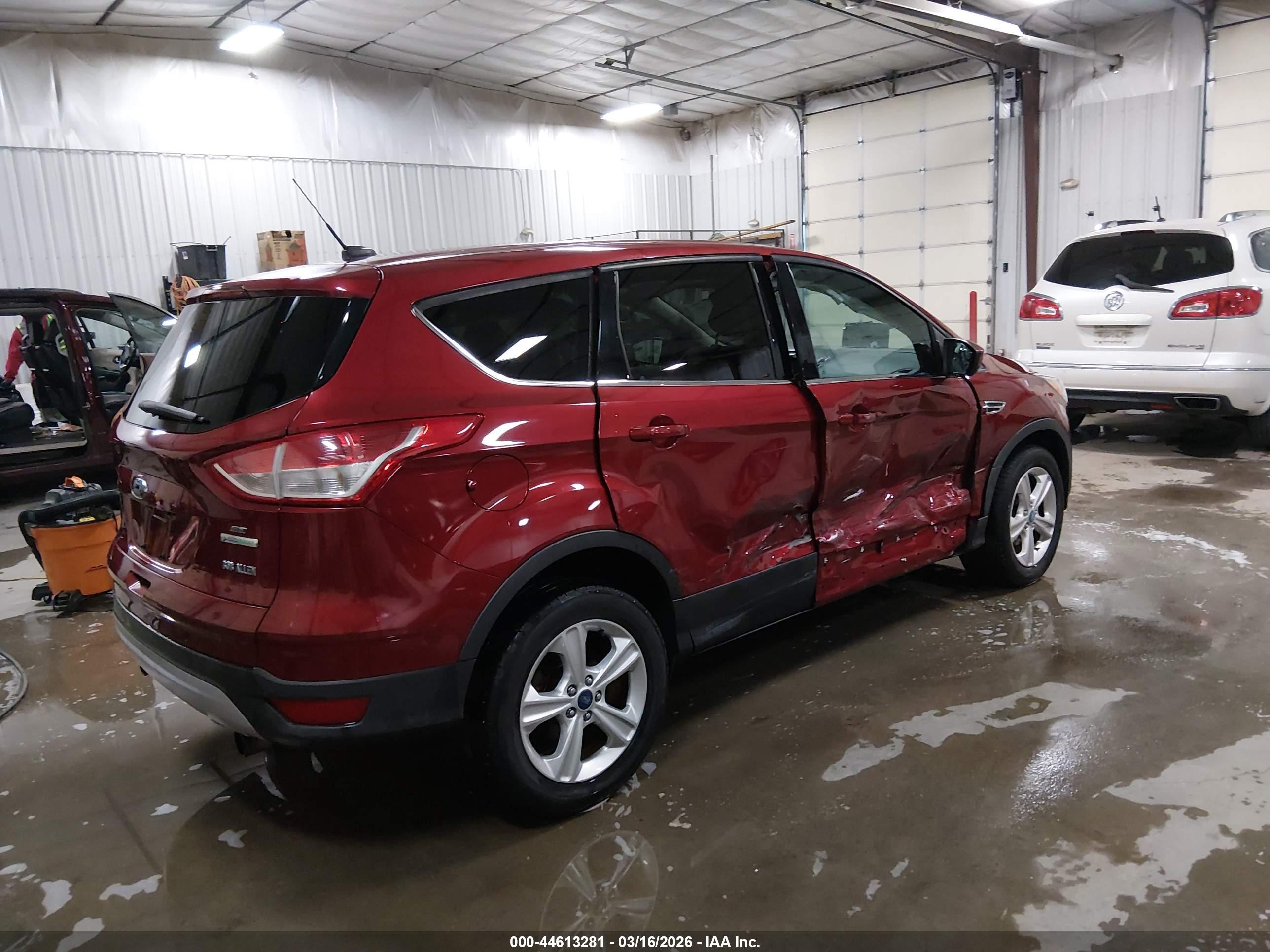 FORD ESCAPE image 4