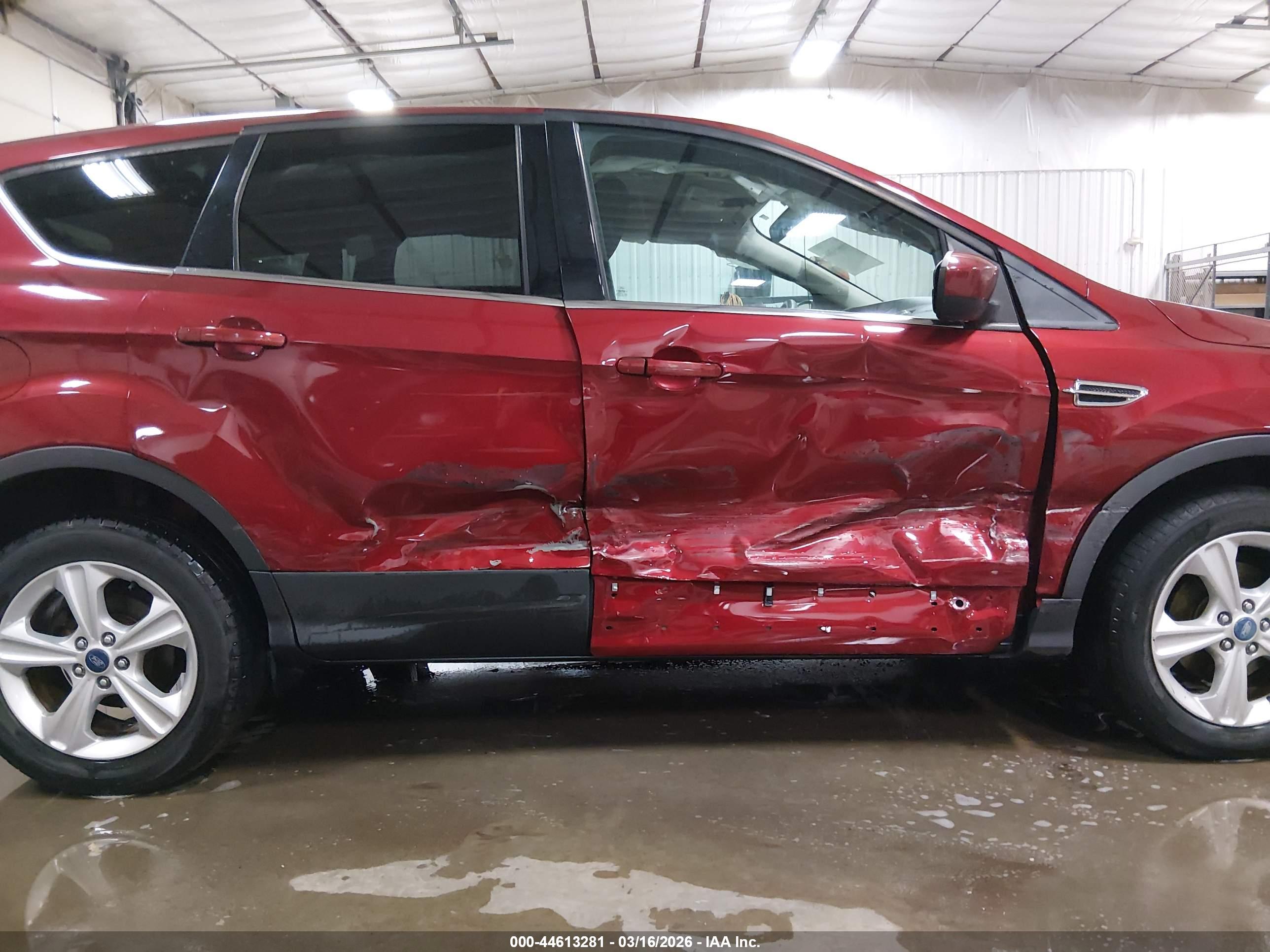 FORD ESCAPE image 6
