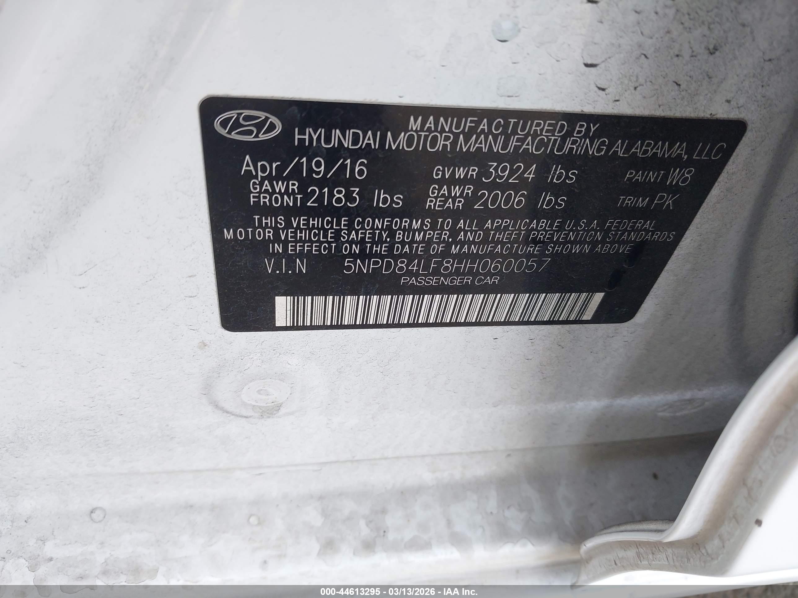 HYUNDAI ELANTRA image 9