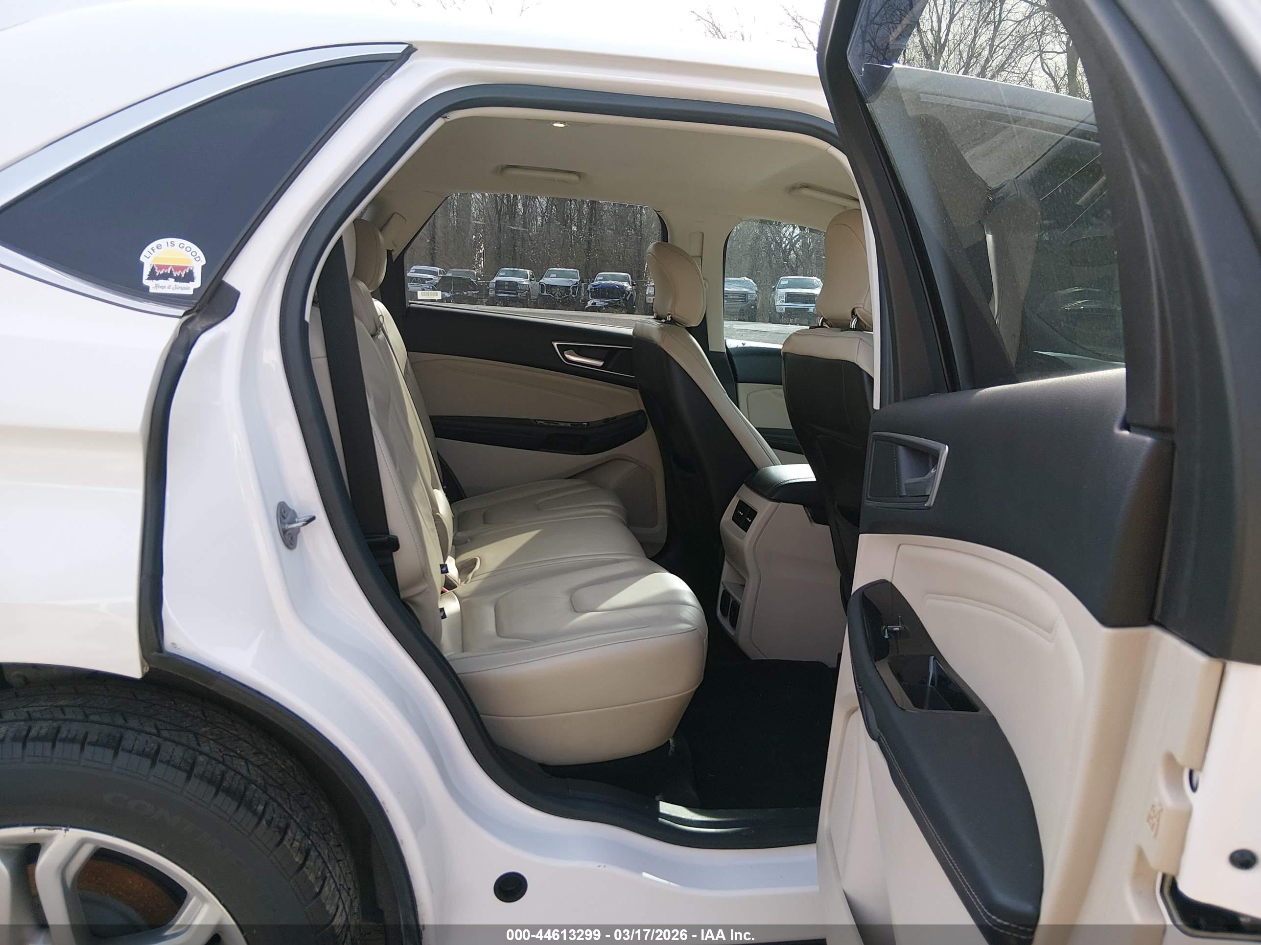 FORD EDGE image 8