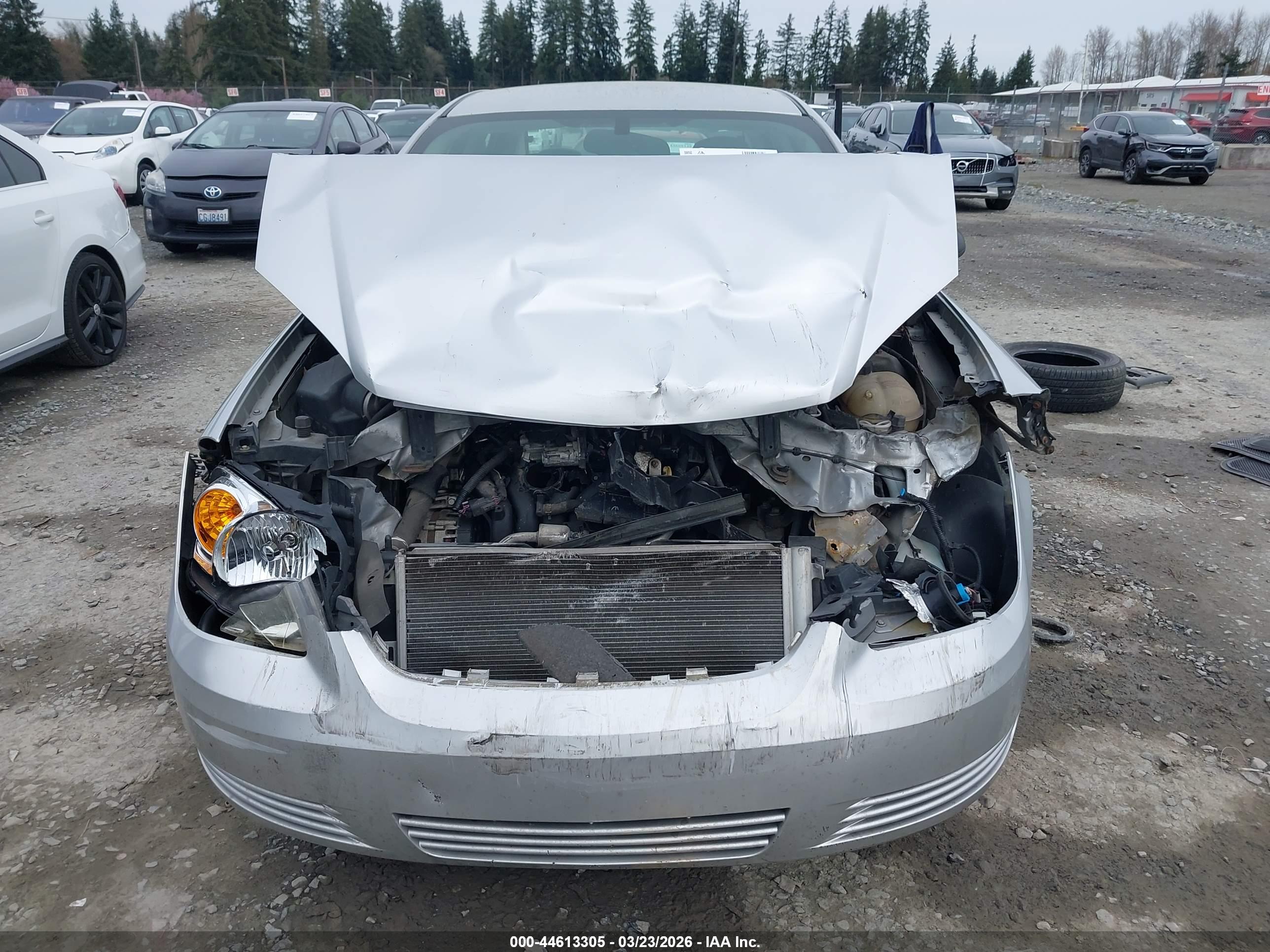 CHEVROLET COBALT image 6