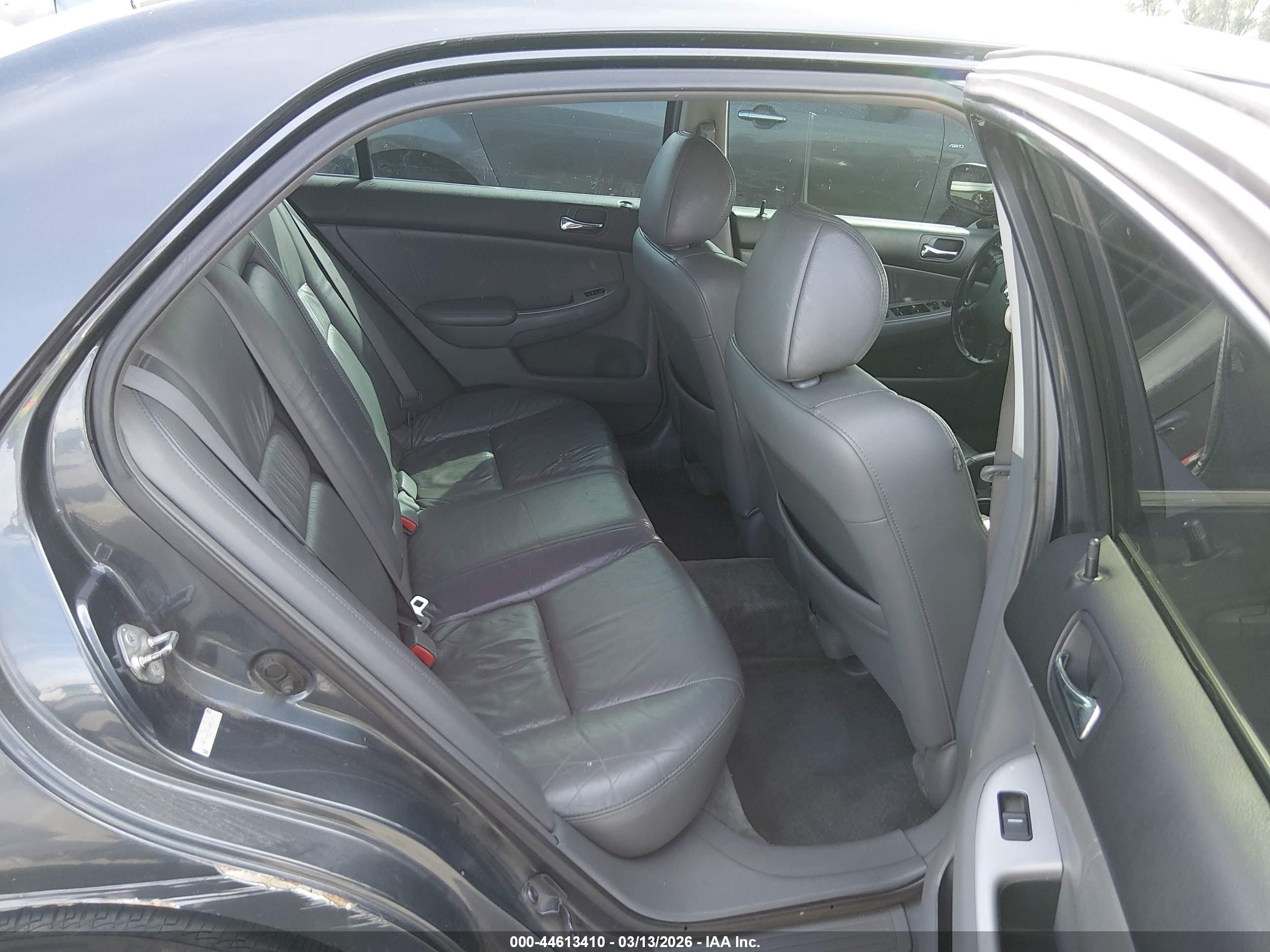 HONDA ACCORD image 8
