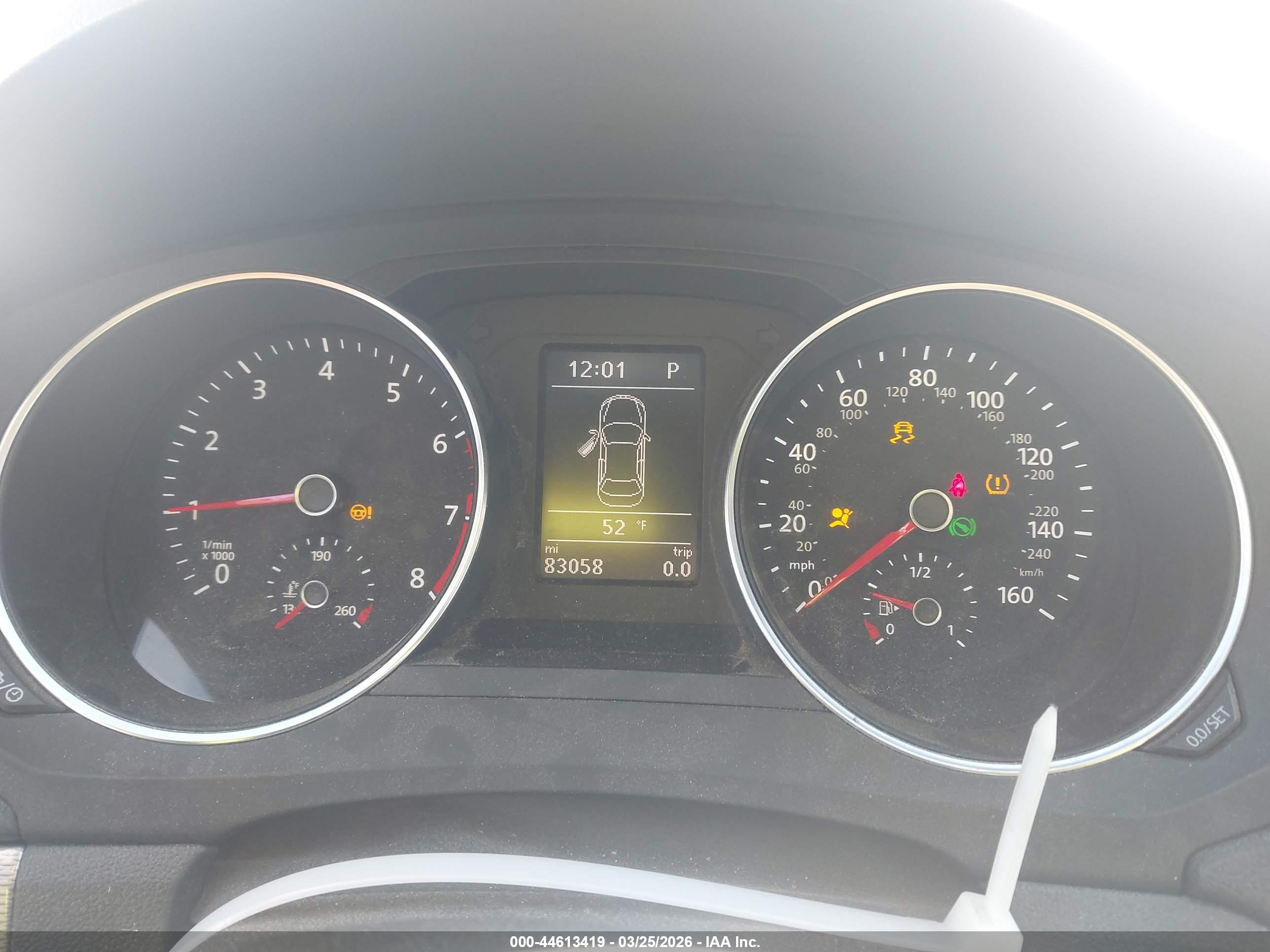 VOLKSWAGEN JETTA image 7