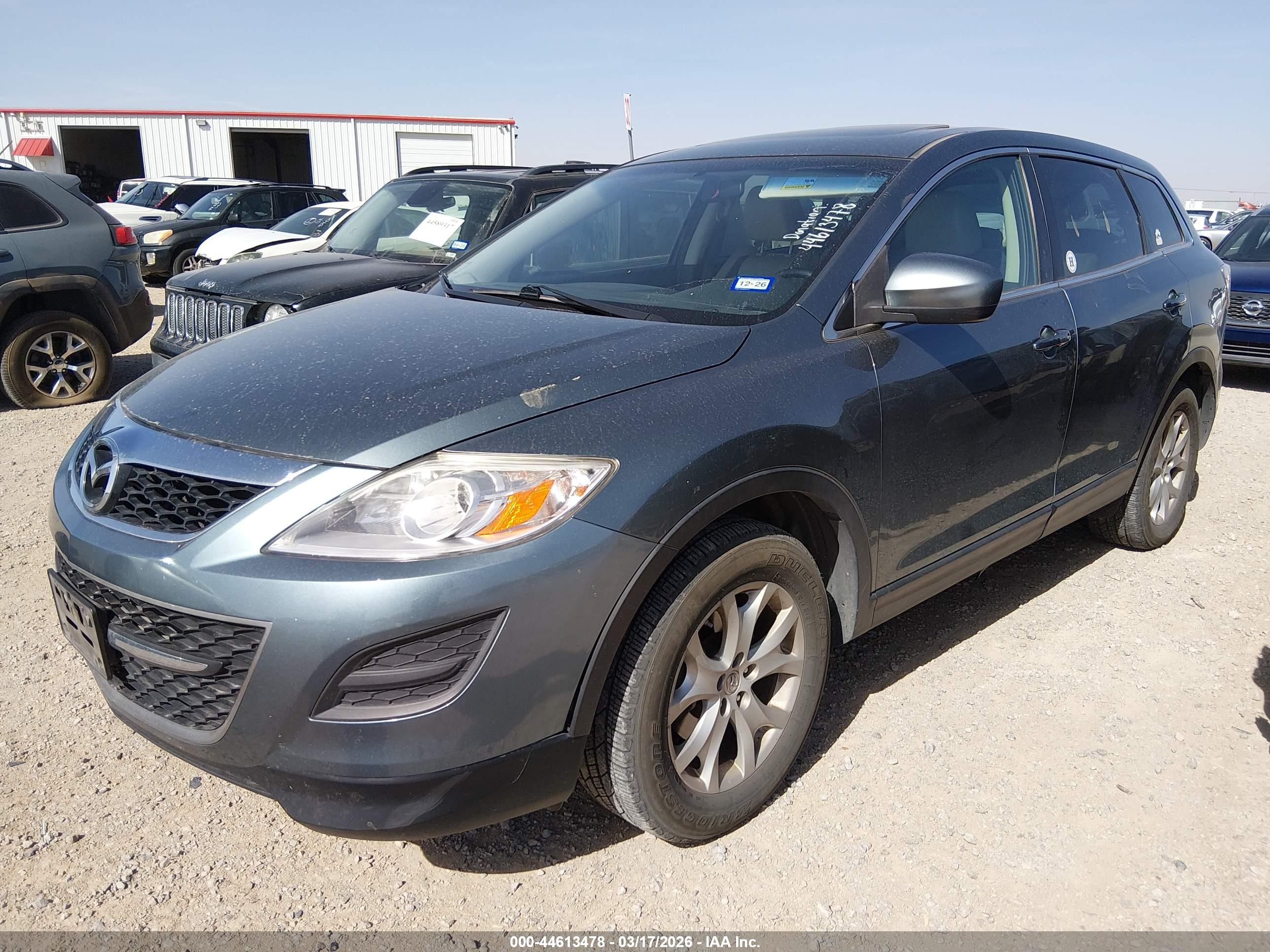 MAZDA CX-9 image 2