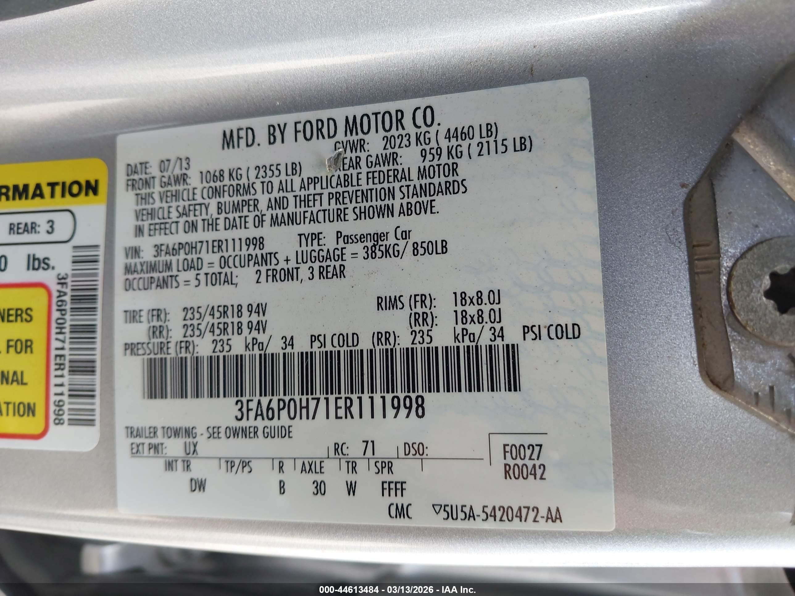 FORD FUSION image 9