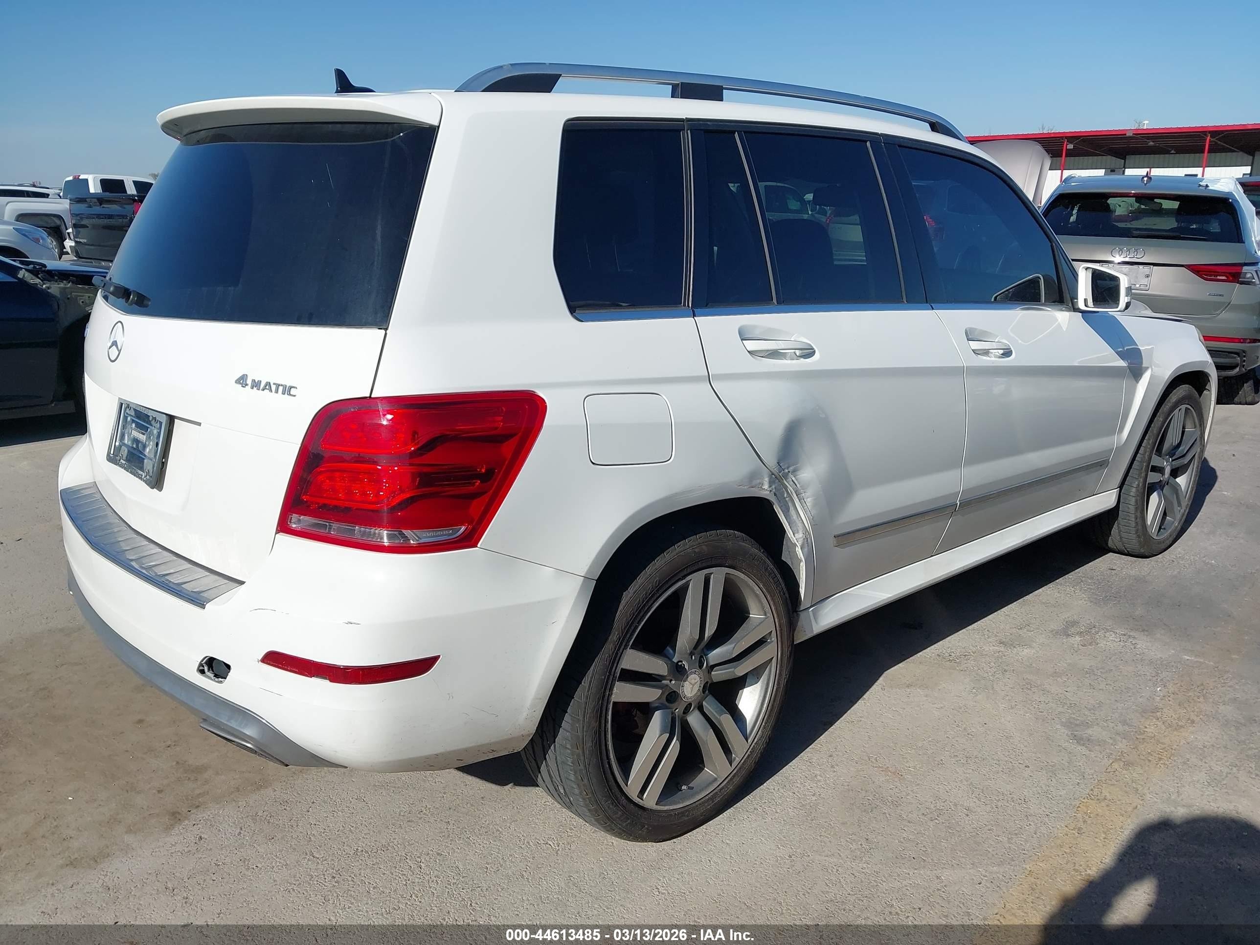 MERCEDES-BENZ GLK image 4