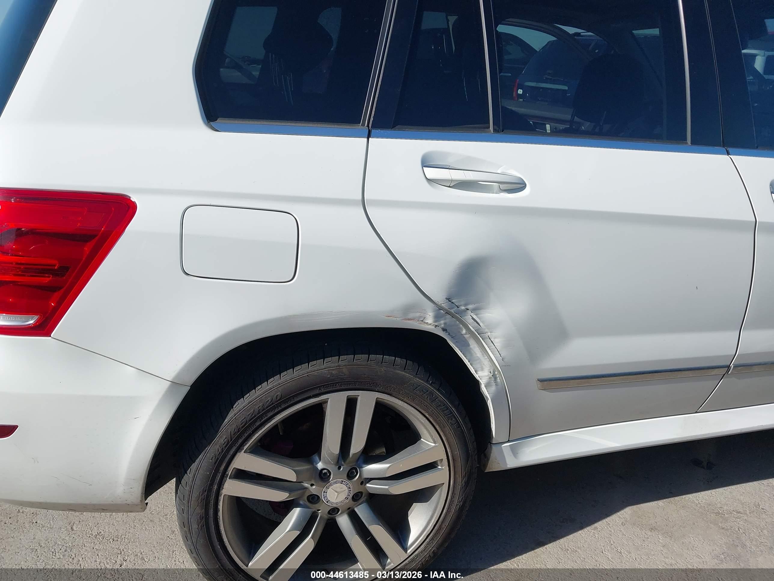 MERCEDES-BENZ GLK image 6
