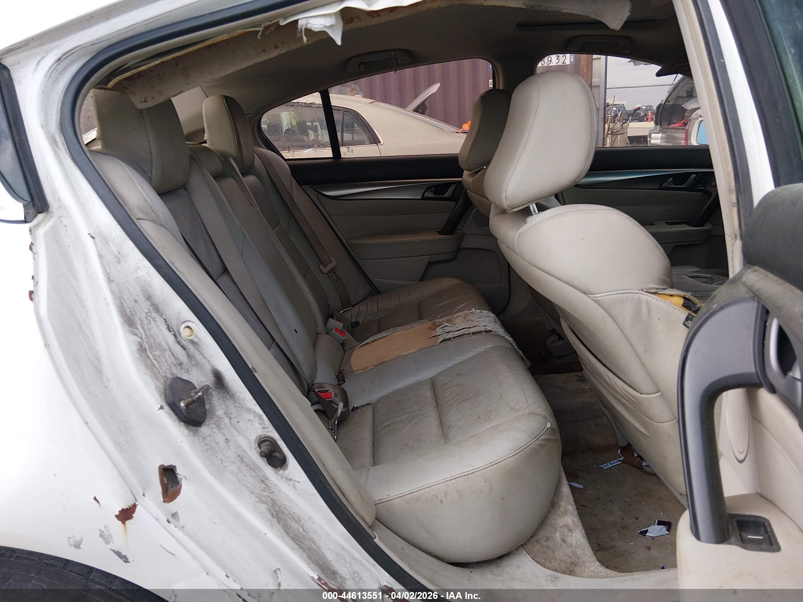 ACURA TL image 8