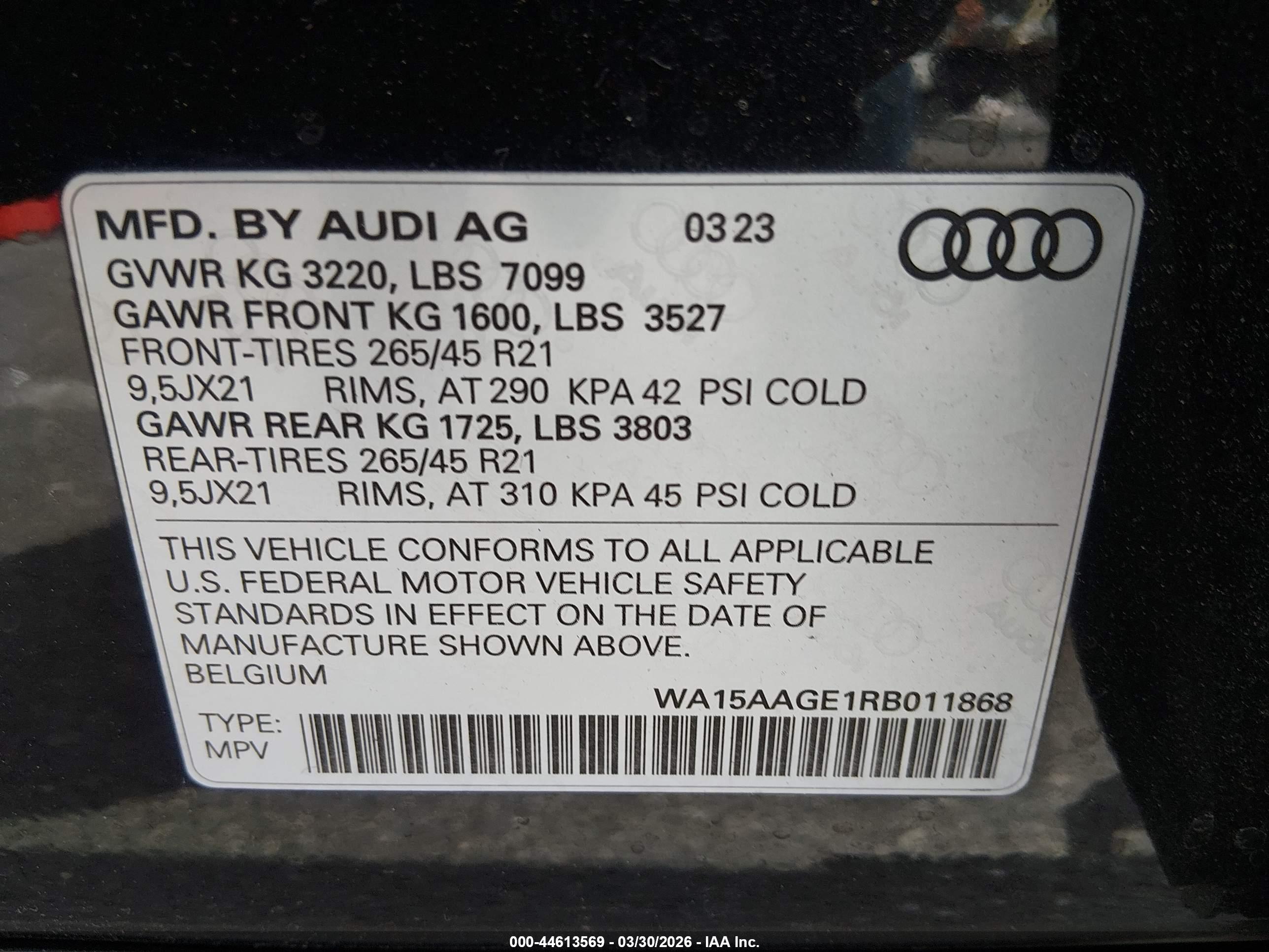AUDI Q8 image 9