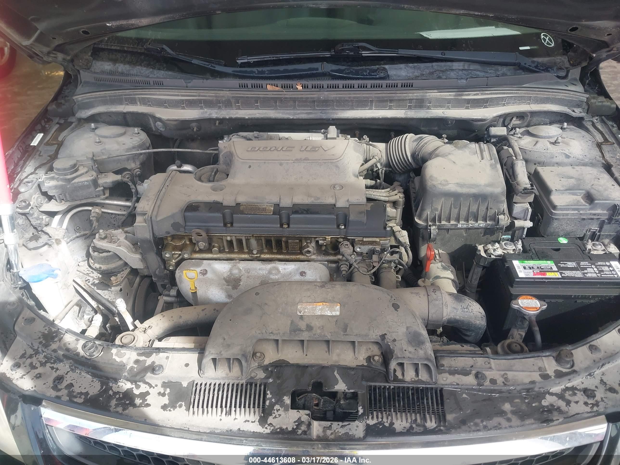 HYUNDAI ELANTRA image 10