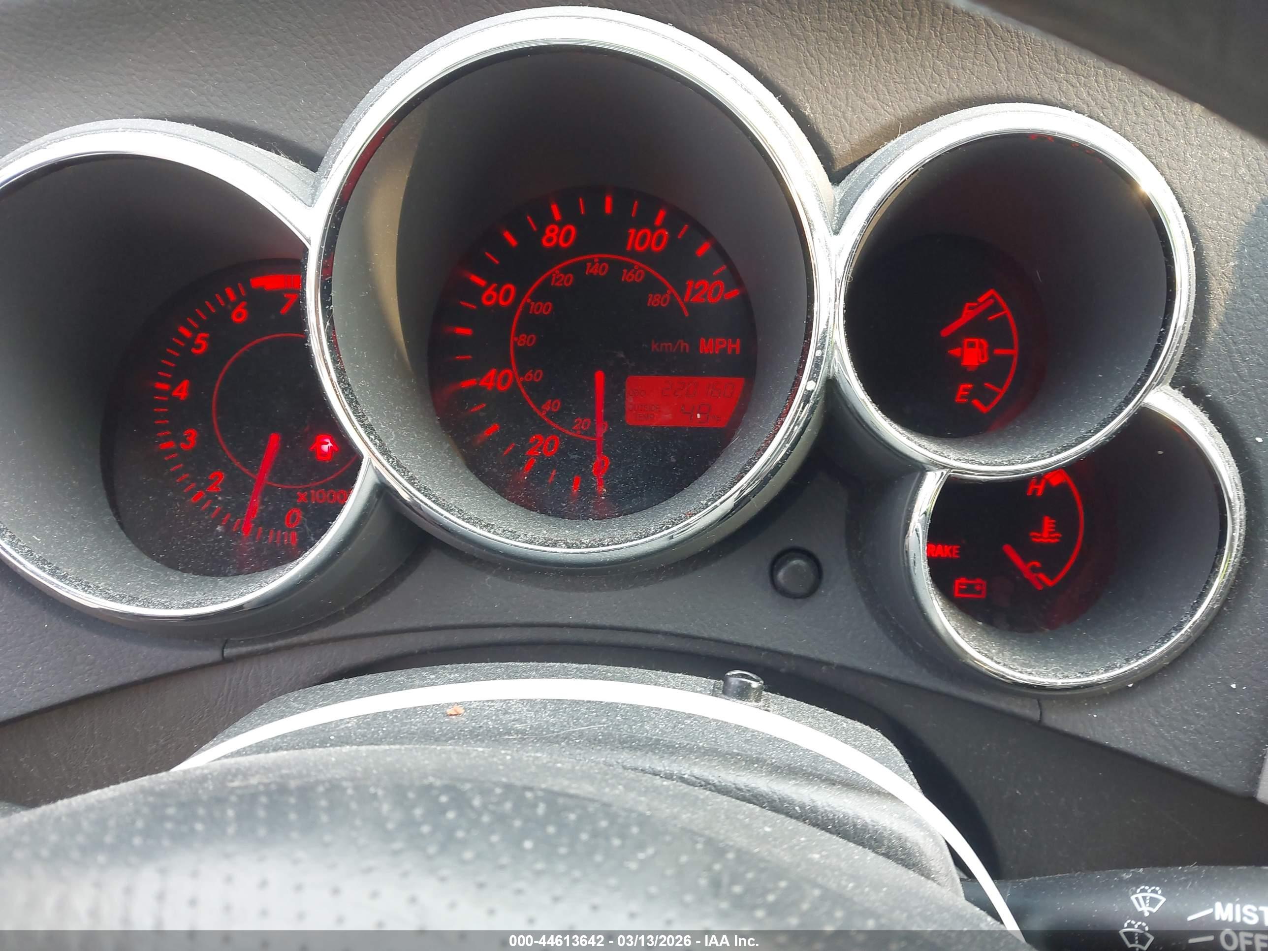 PONTIAC VIBE image 7