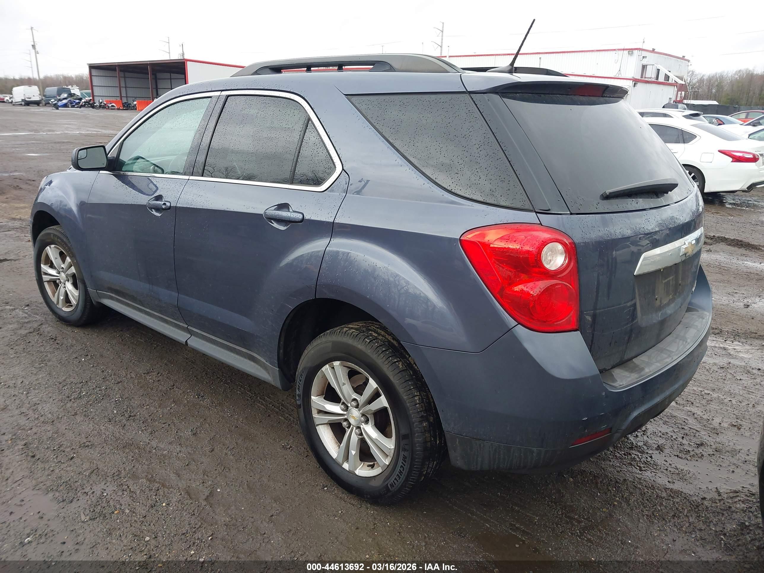 CHEVROLET EQUINOX image 3