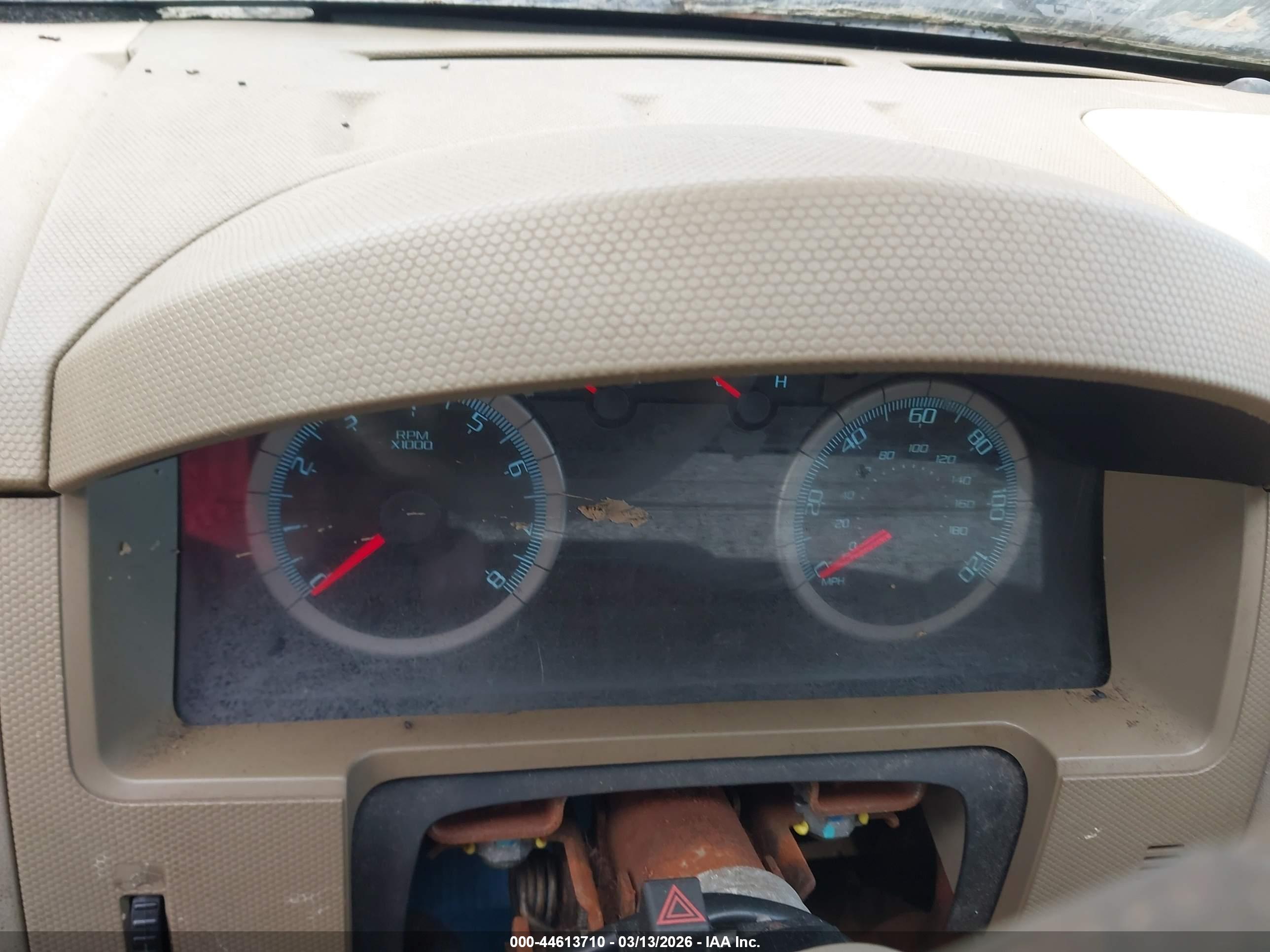 FORD ESCAPE image 7