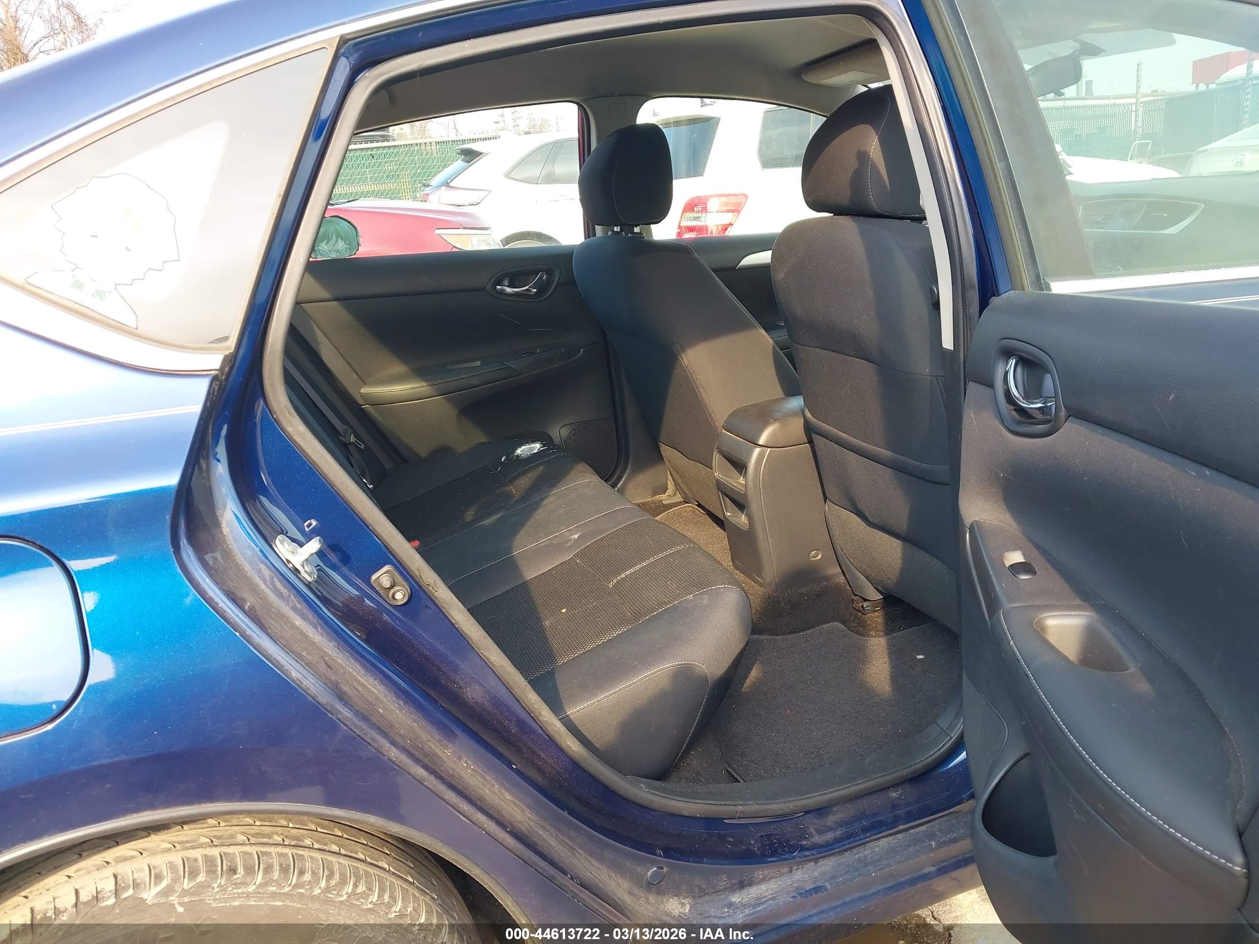 NISSAN SENTRA image 8