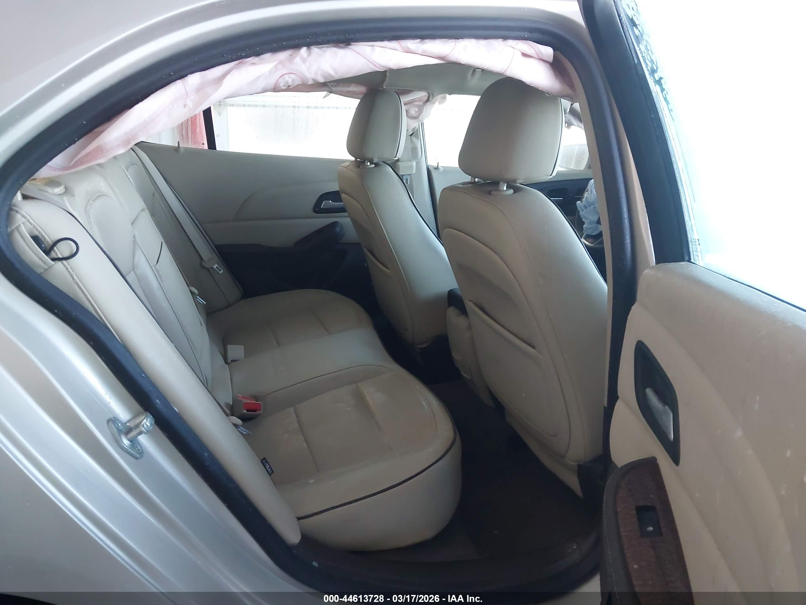 CHEVROLET MALIBU image 8