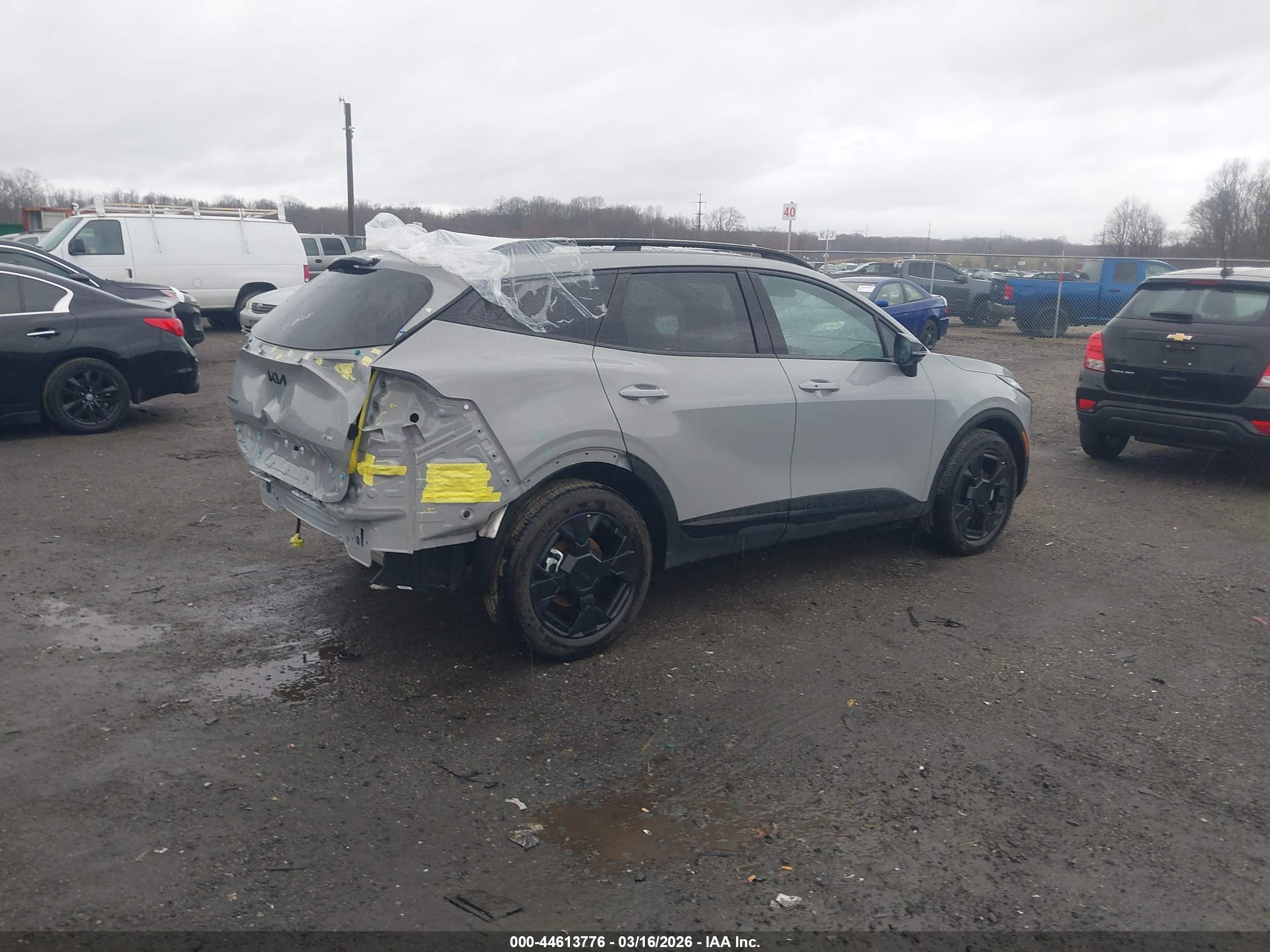 KIA SPORTAGE image 4