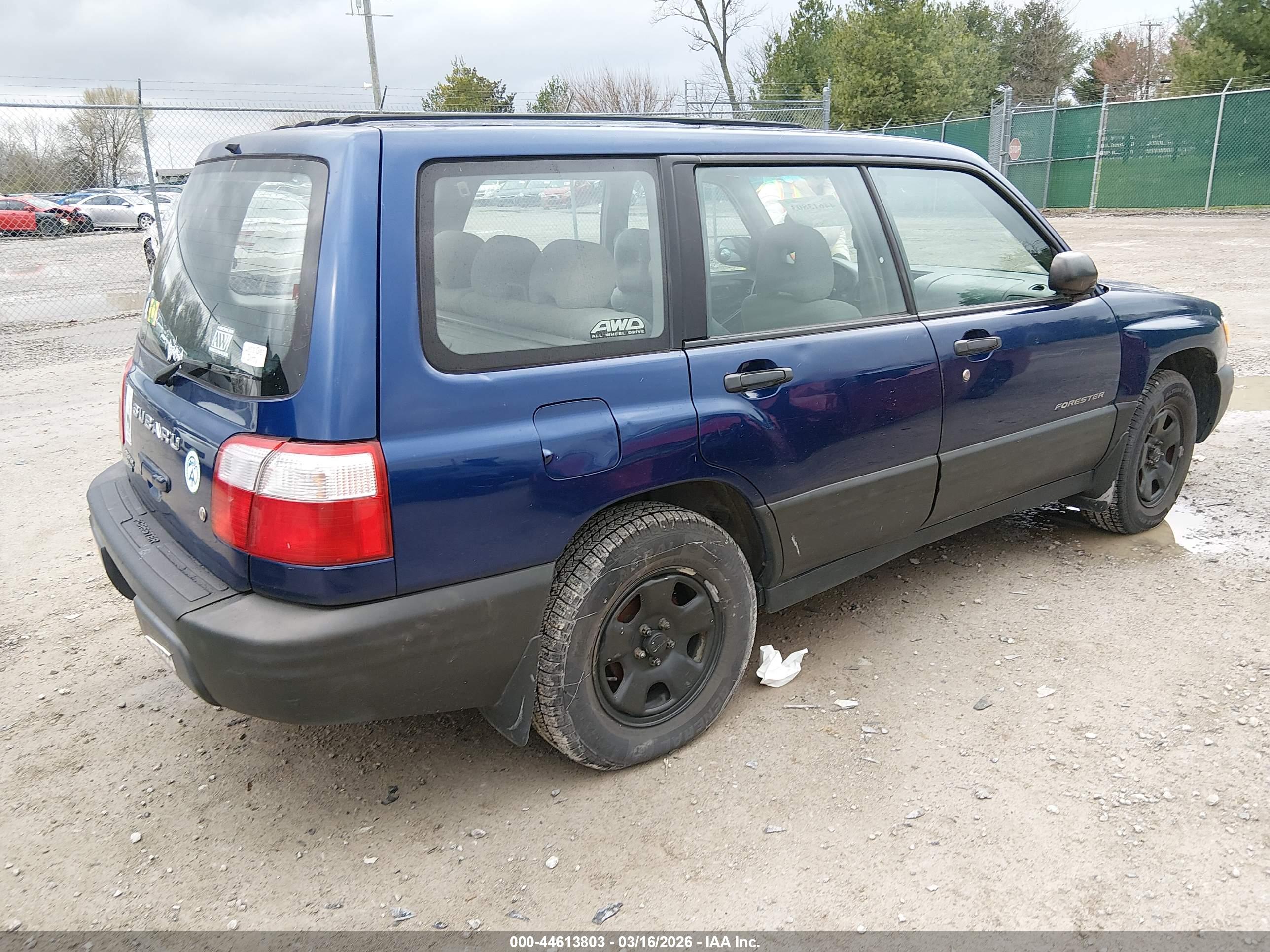 SUBARU FORESTER image 4