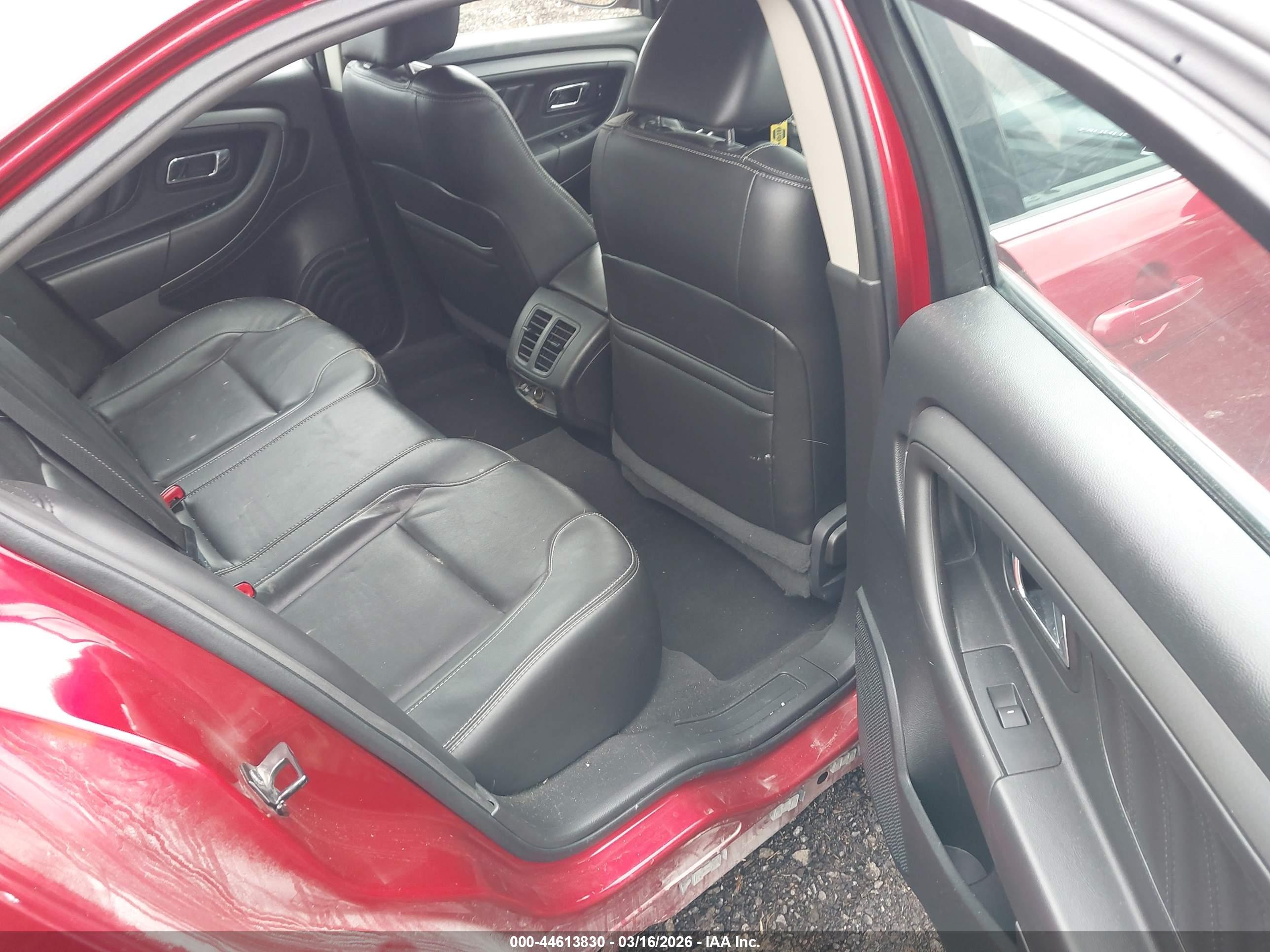 FORD TAURUS image 8